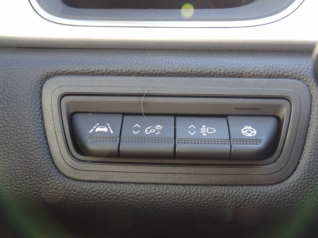 RENAULT Captur 1.3 TCe 140 Intens EDC-image-15