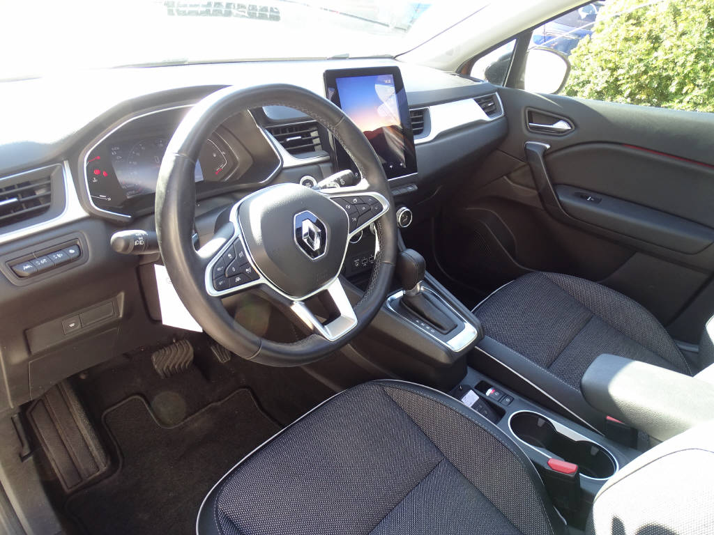 RENAULT Captur 1.3 TCe 140 Intens EDC-image-3