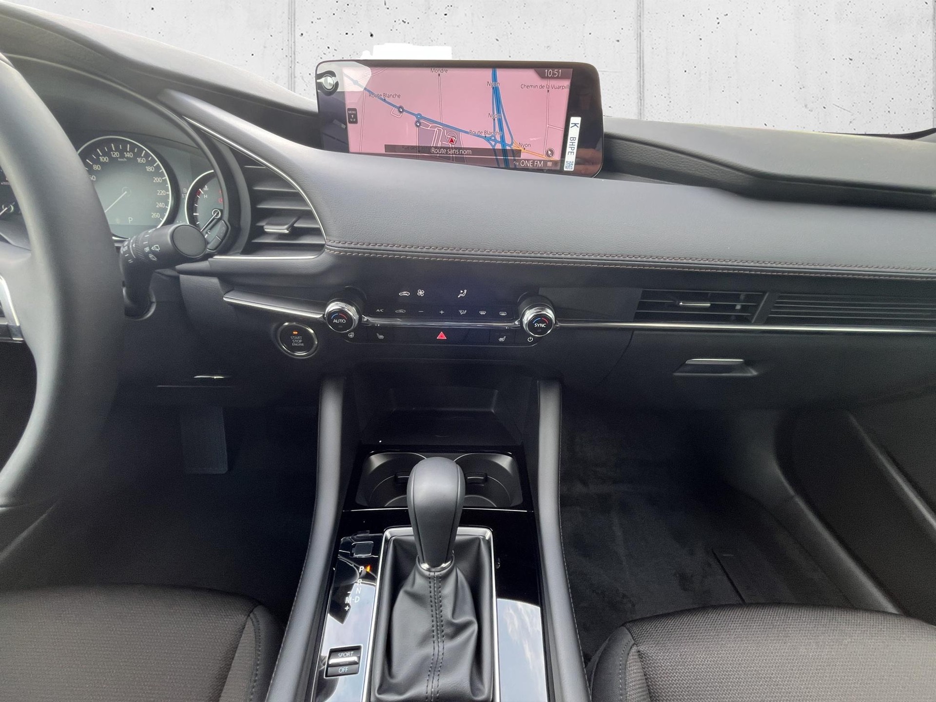 MAZDA 3 Hatchback 2.5 Exclusive-Line-image-13