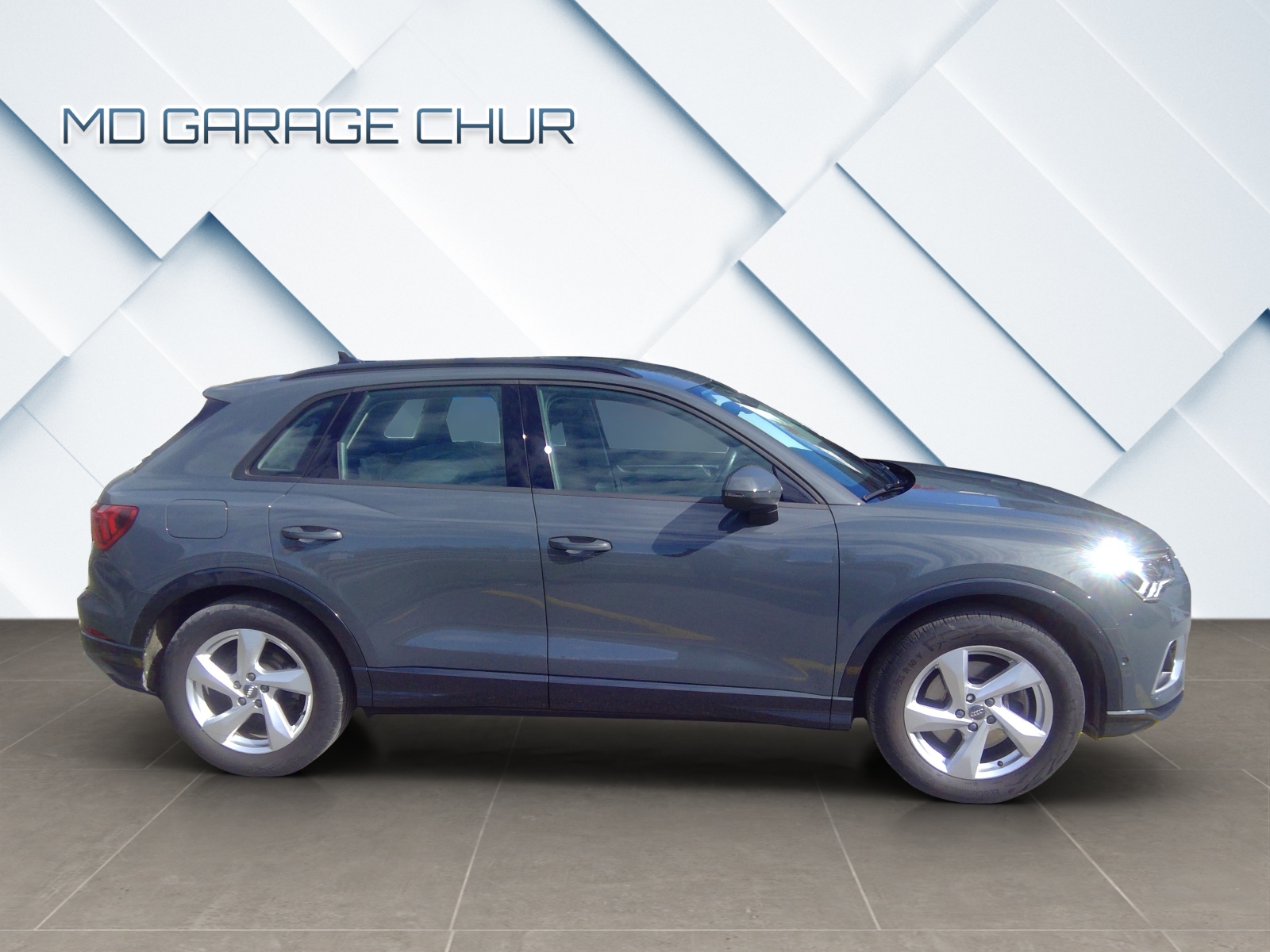 AUDI Q3 40 TDI advanced quattro S-tronic-image-8