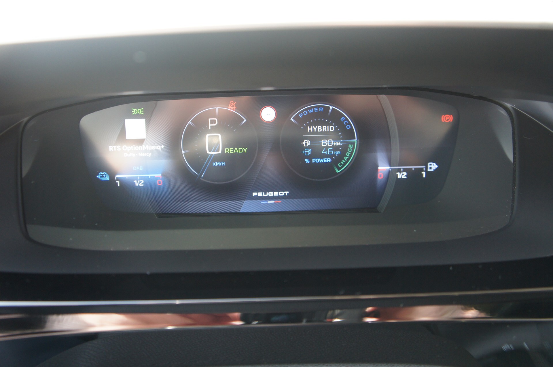 PEUGEOT 308 SW 1.6 PHEV 180 GT-image-22