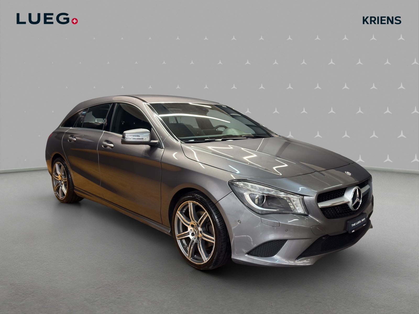MERCEDES-BENZ CLA 200 - SB - CDI - 4M - Urban / Navigation / Bi-Xenon-image-4