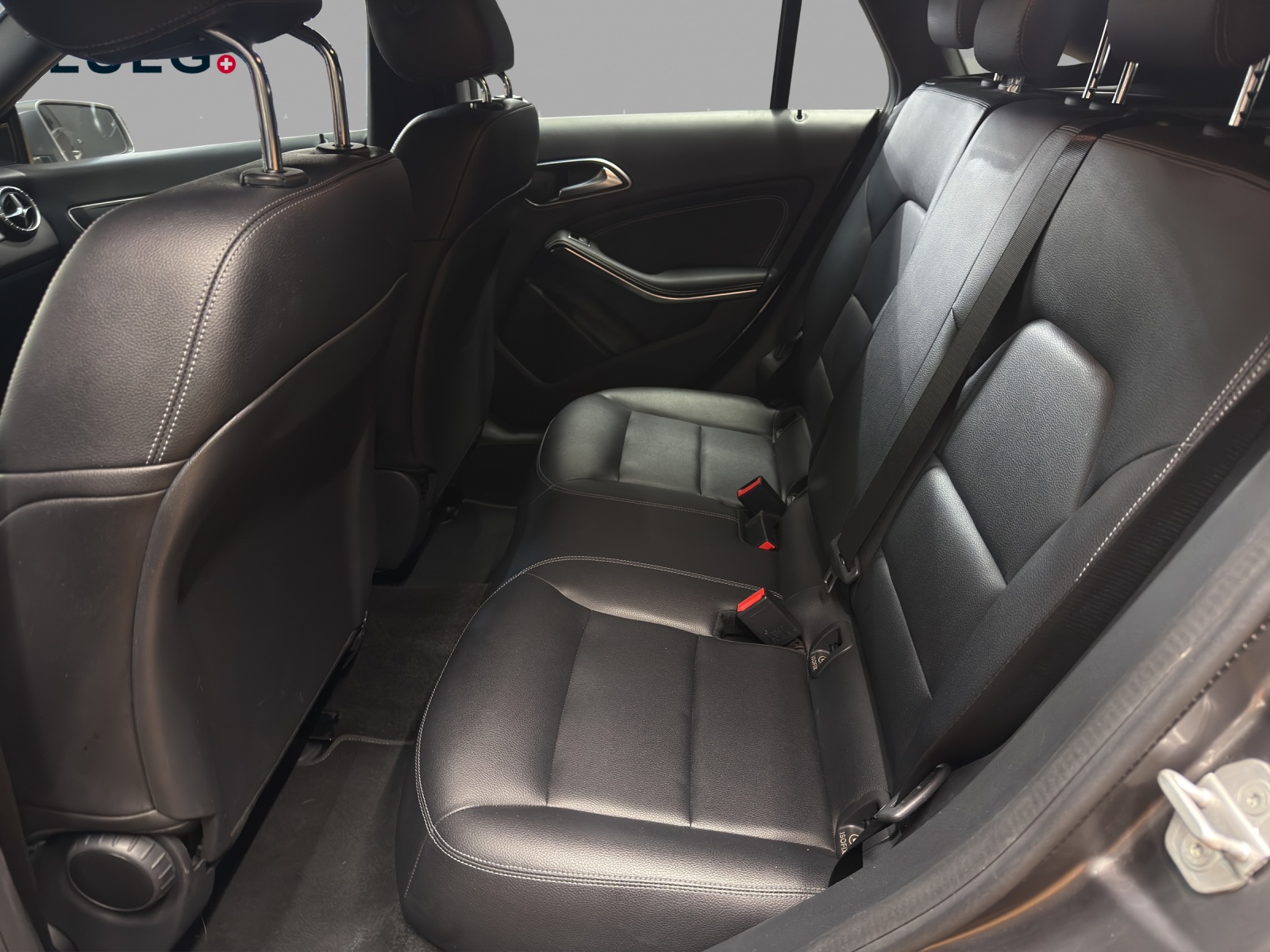 MERCEDES-BENZ CLA 200 - SB - CDI - 4M - Urban / Navigation / Bi-Xenon-image-13