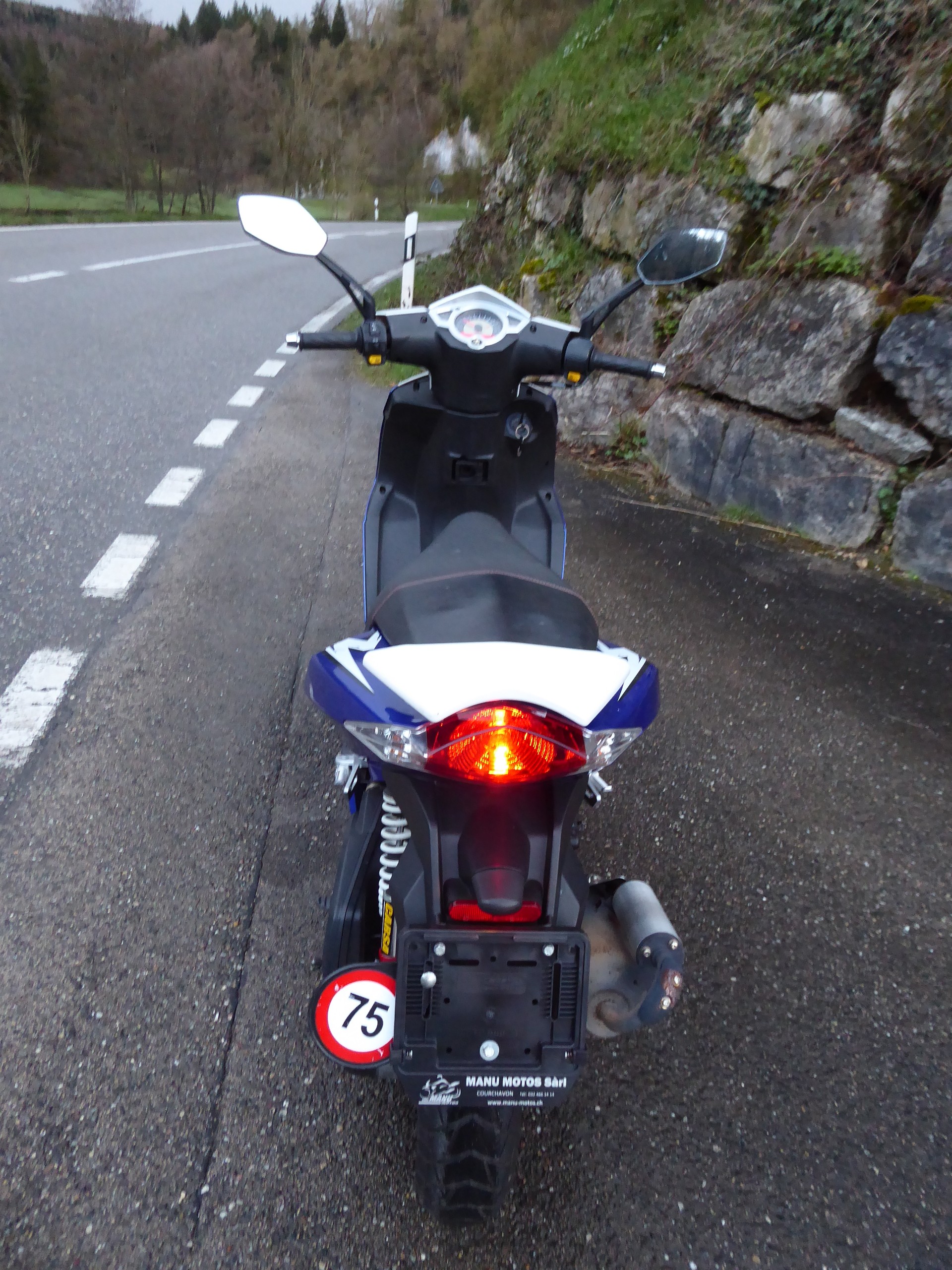 PEUGEOT Speedfight 3 50-showroom-element-3