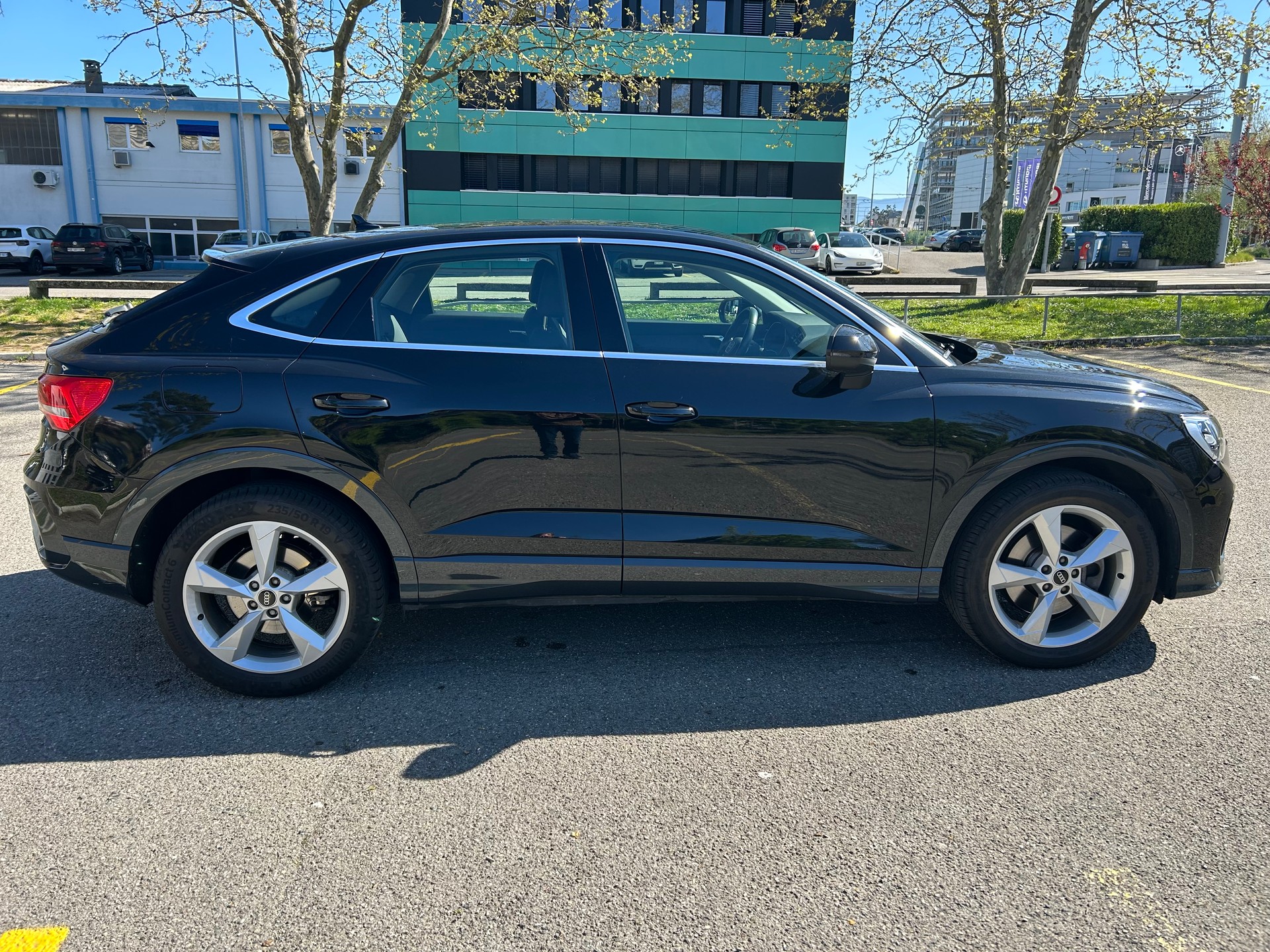 AUDI Q3 45 TFSI quattro S-tronic-image-3