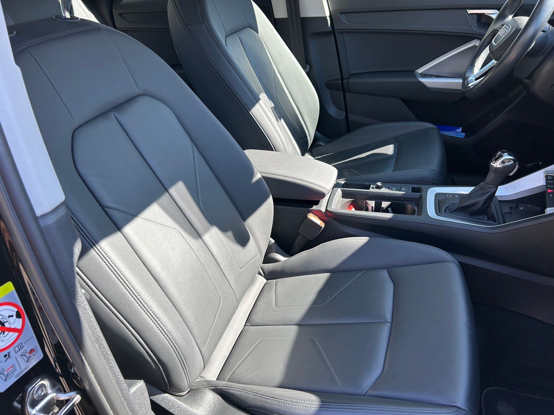 AUDI Q3 45 TFSI quattro S-tronic-image-7