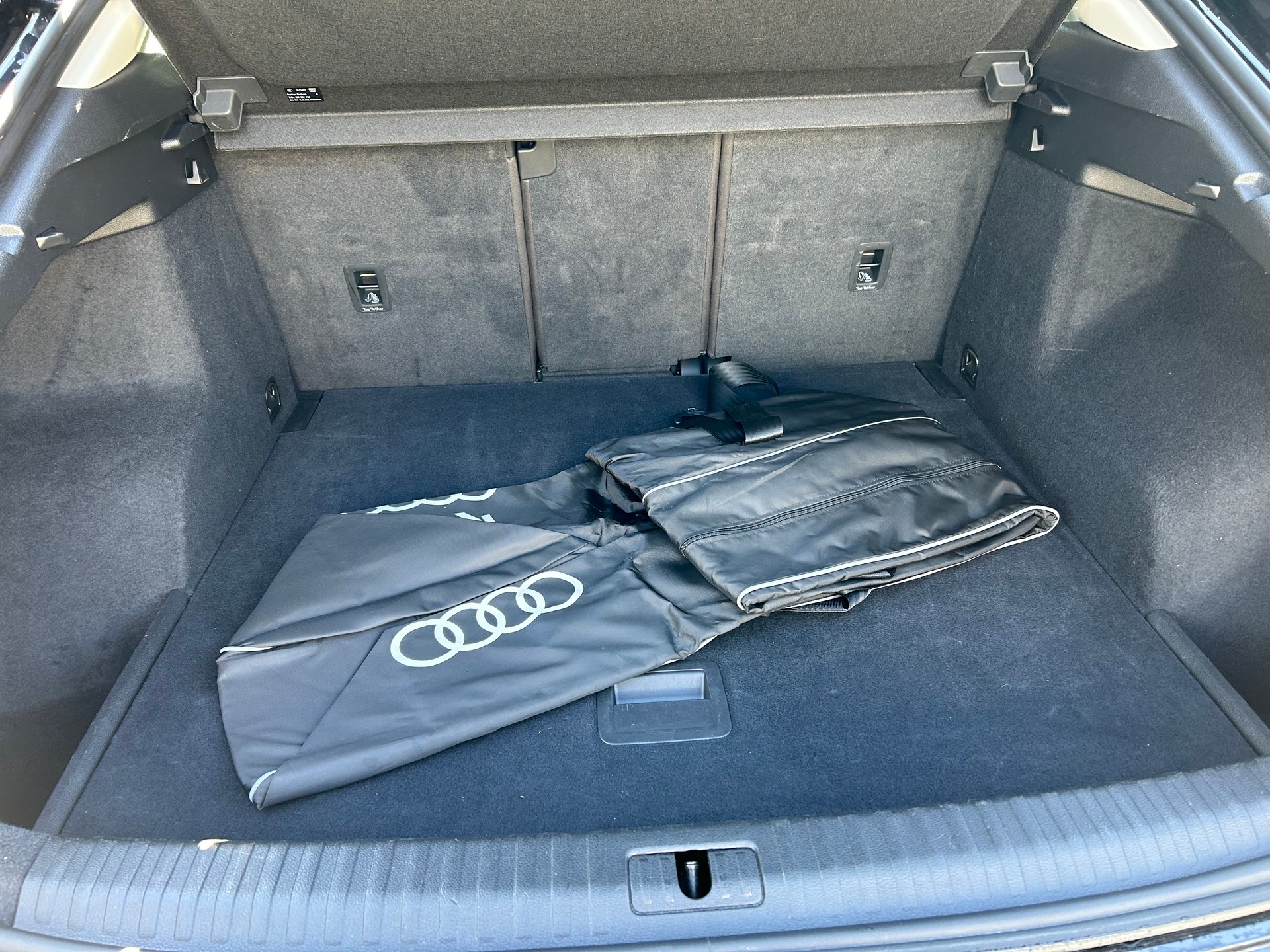 AUDI Q3 45 TFSI quattro S-tronic-image-9