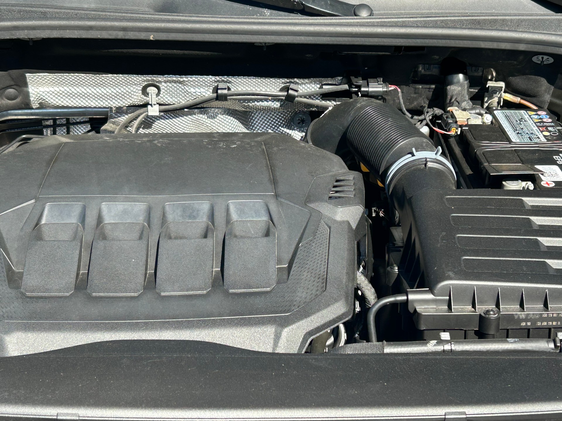 AUDI Q3 45 TFSI quattro S-tronic-image-15