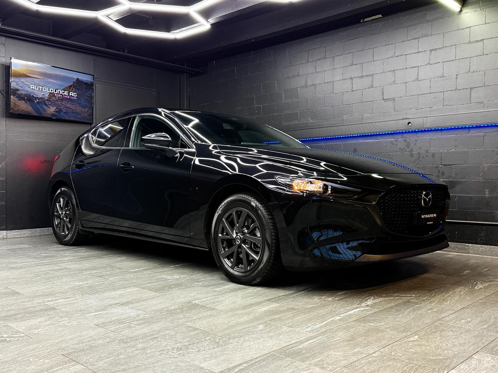 MAZDA 3 Hatchback SKYACTIV-X M Hybrid 186 AWD Homura Automat-image-1