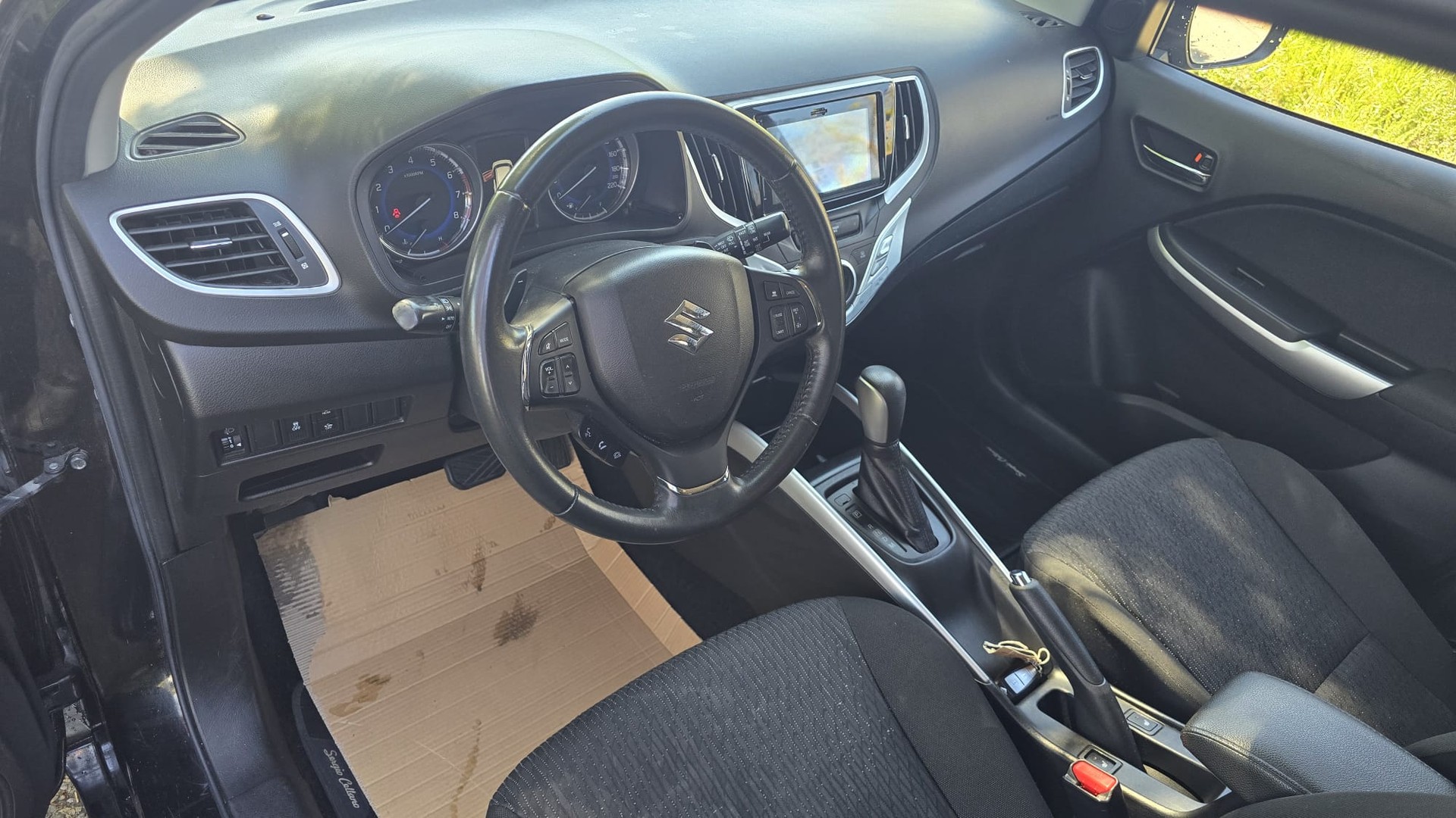 SUZUKI Baleno 1.0 Boosterjet Sergio Cellano Top Automat Navi / ALU / CH AUTO / 112 CH/PS-image-2