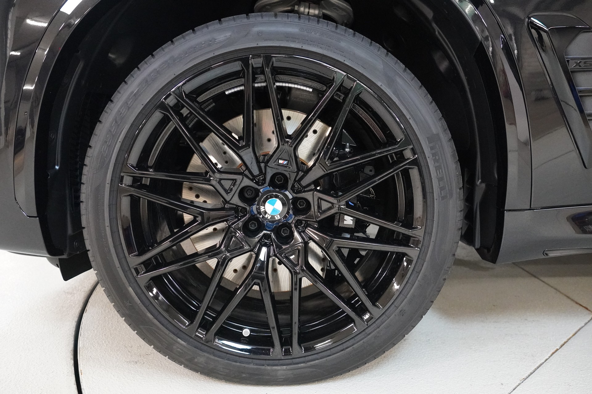 BMW X5M Competition-image-9