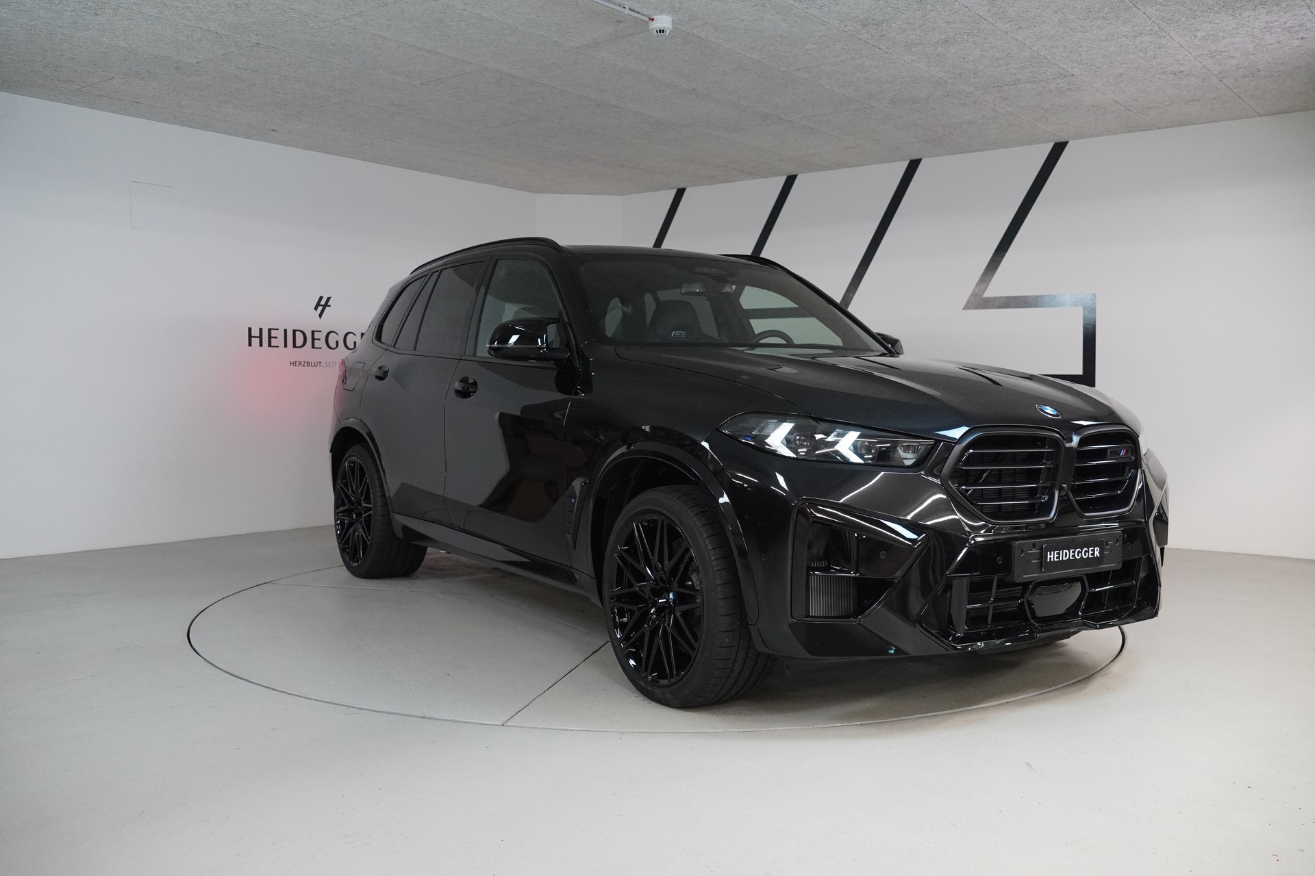 BMW X5M Competition-image-2