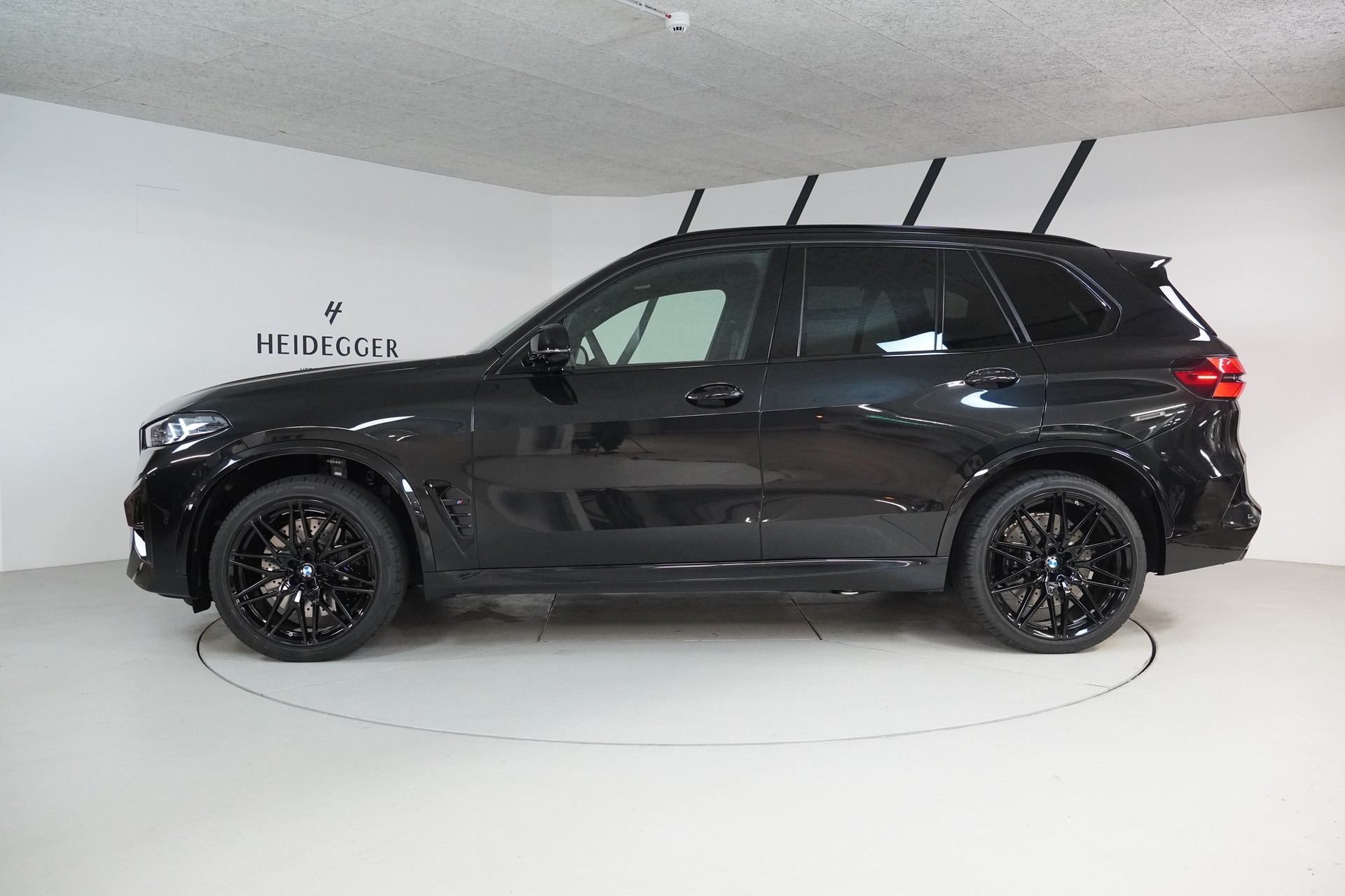 BMW X5M Competition-image-3