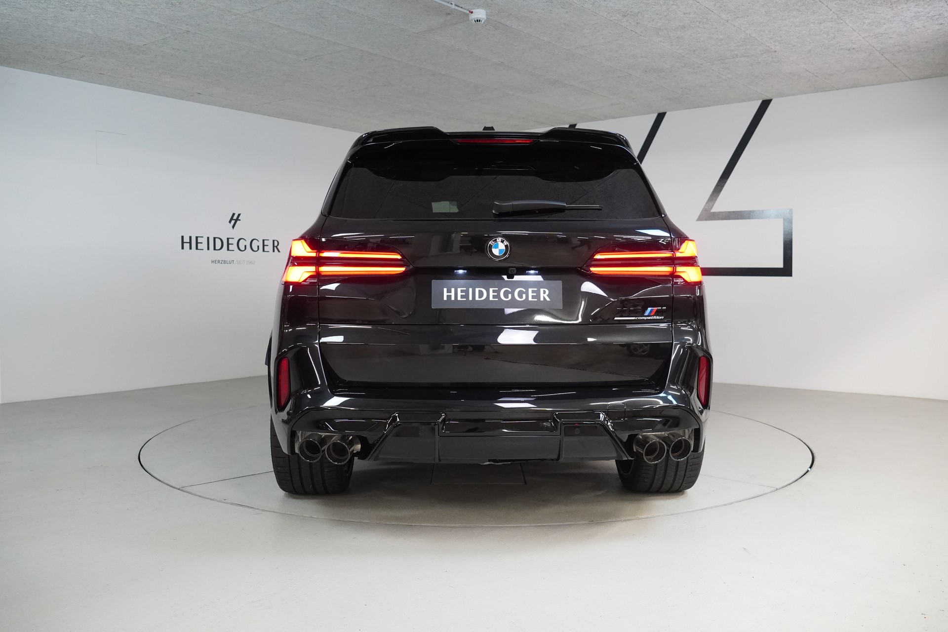 BMW X5M Competition-image-5