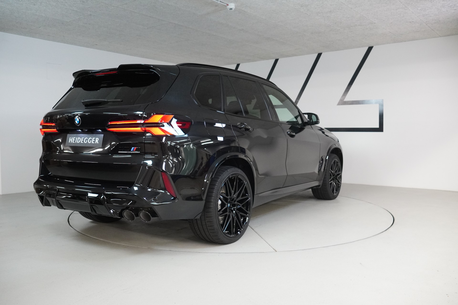BMW X5M Competition-image-6