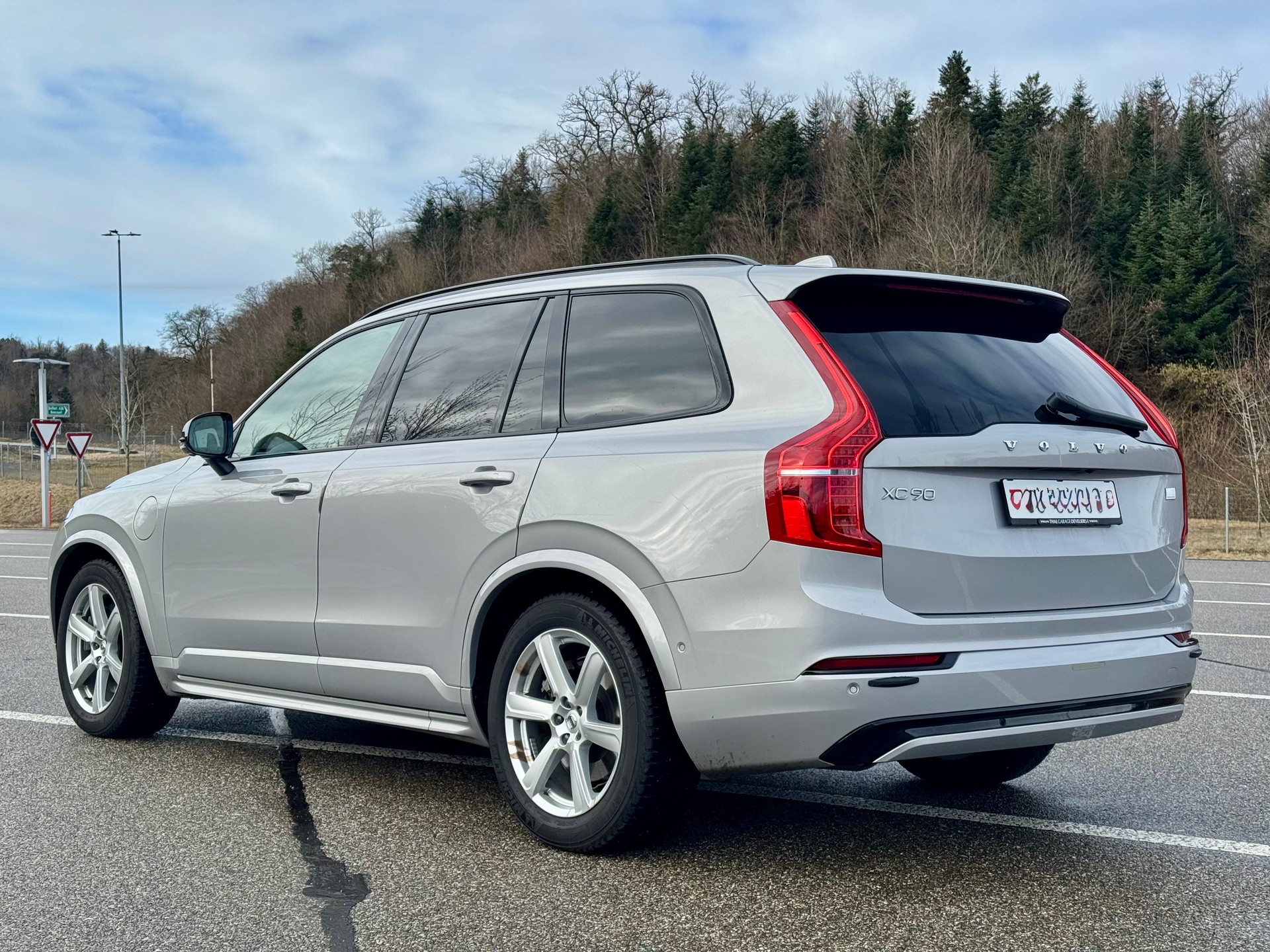 VOLVO 2.0 T8 TE Ultimate Dark 7P. eAWD-image-4