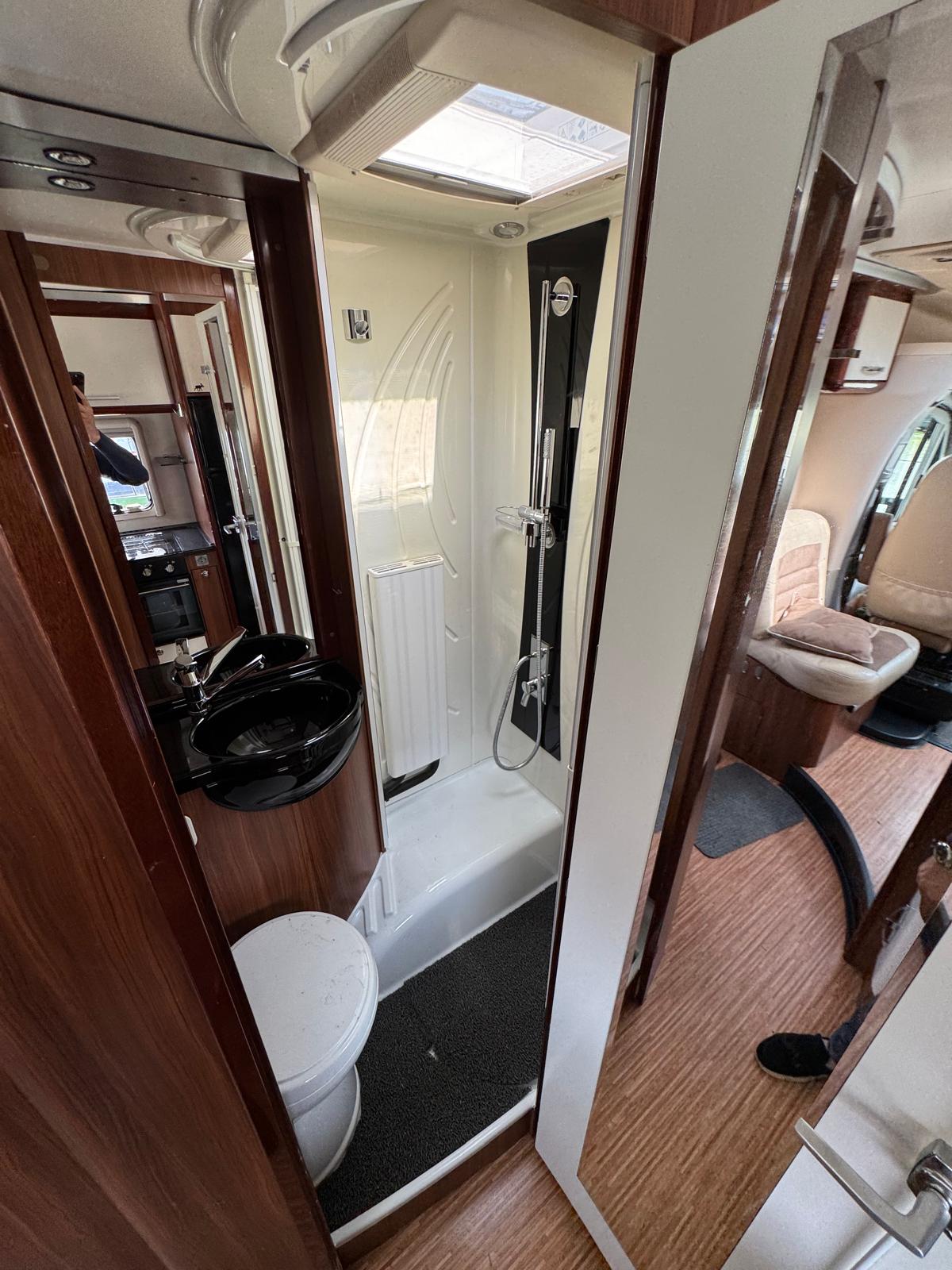 ADRIA Polaris SL I Mercedes Sprinter 3.0 180PS I Automatik I Längsbetten-image-19