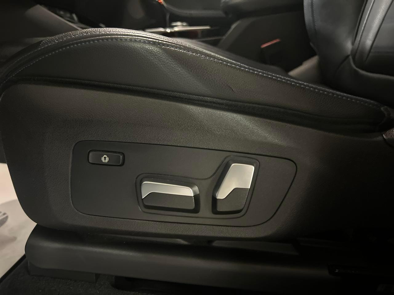 BMW X3 M40i-image-17