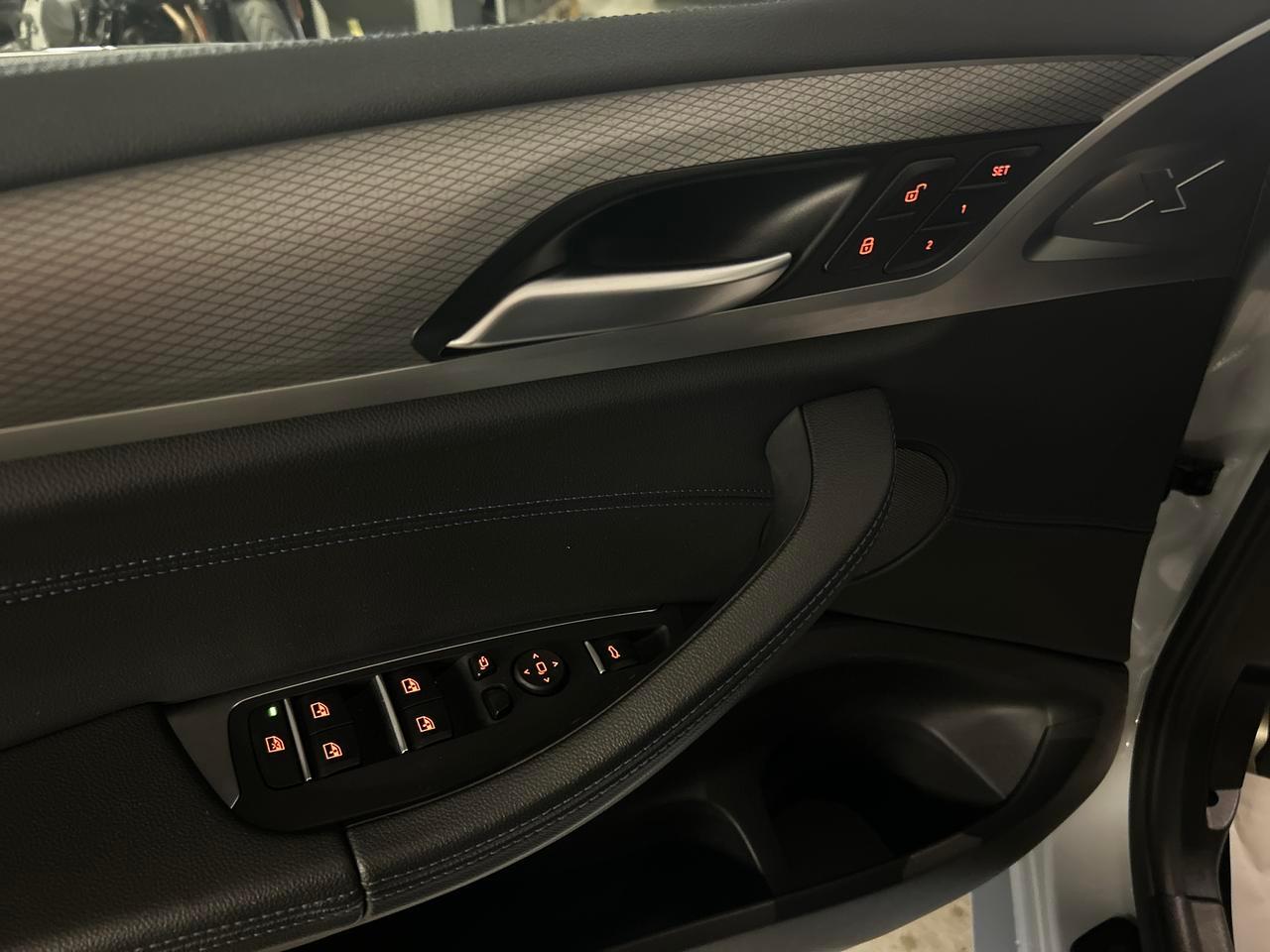 BMW X3 M40i-image-18