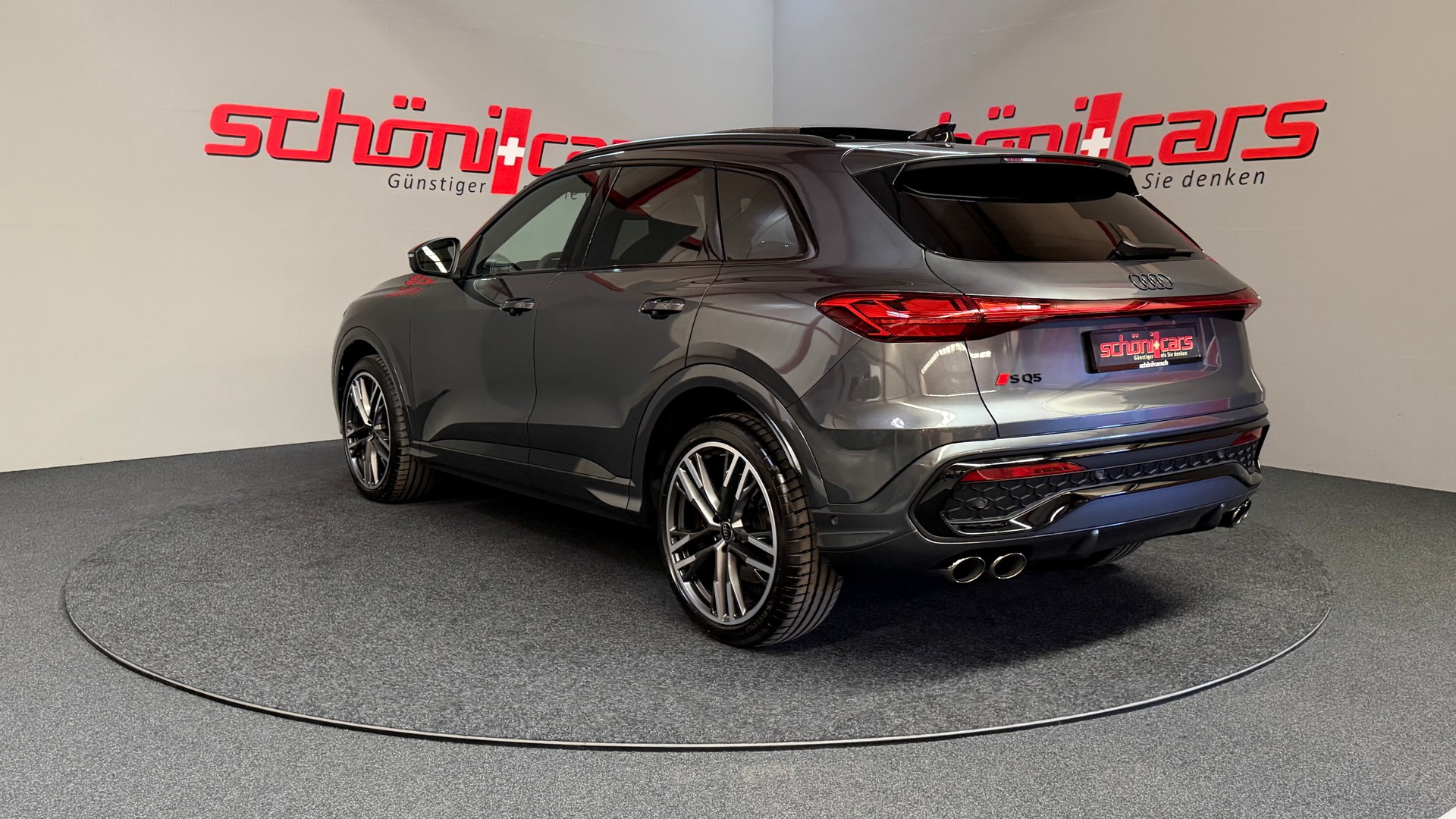 AUDI SQ5 TFSI quattro S-tronic-image-3