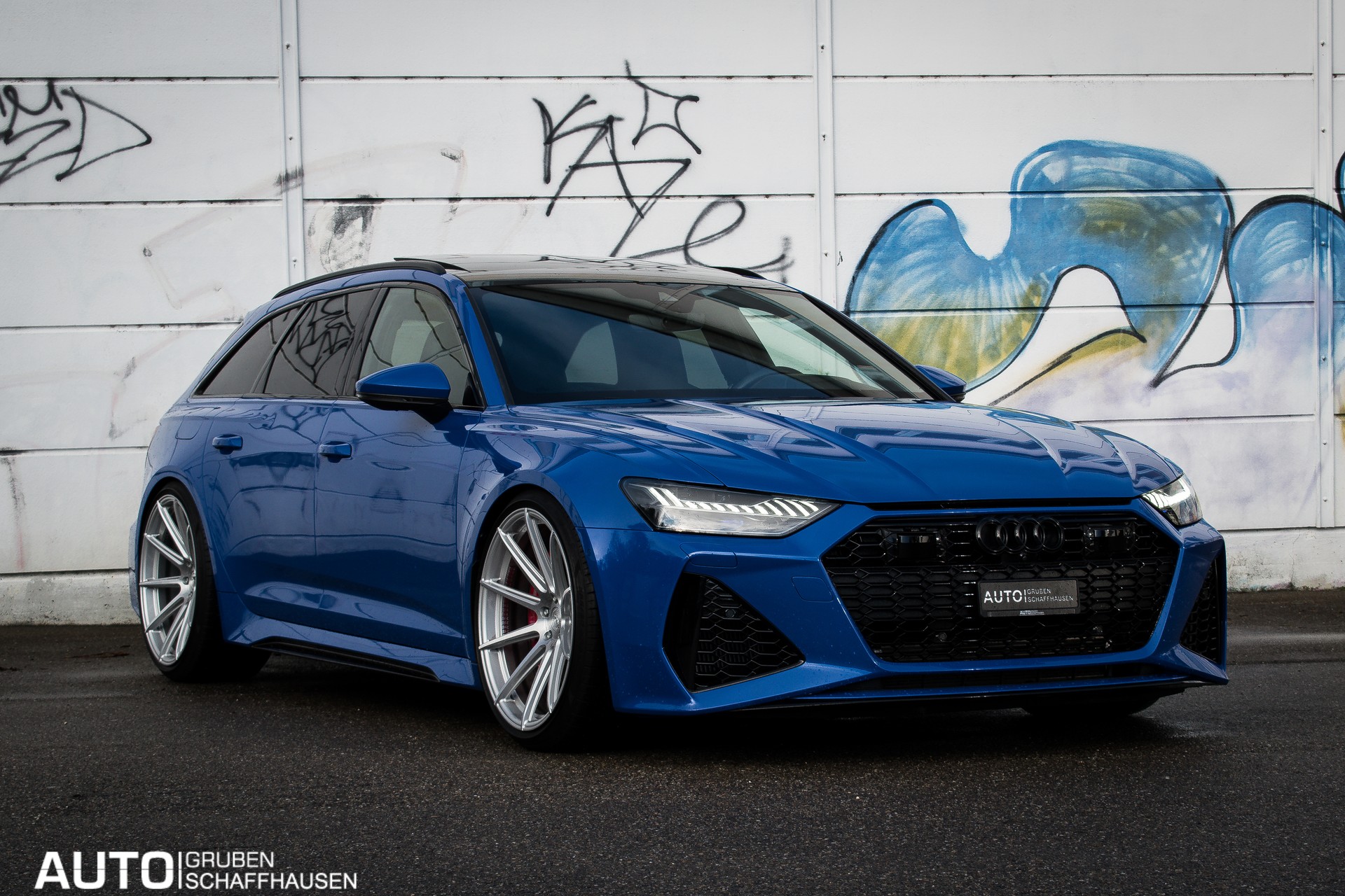 AUDI RS6 Avant 4.0 TFSI V8 quattro-showroom-element-1