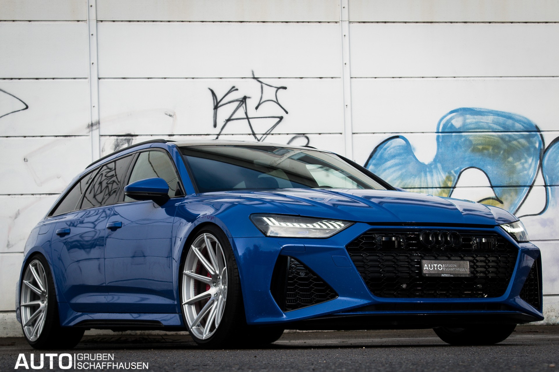 AUDI RS6 Avant 4.0 TFSI V8 quattro-showroom-element-2