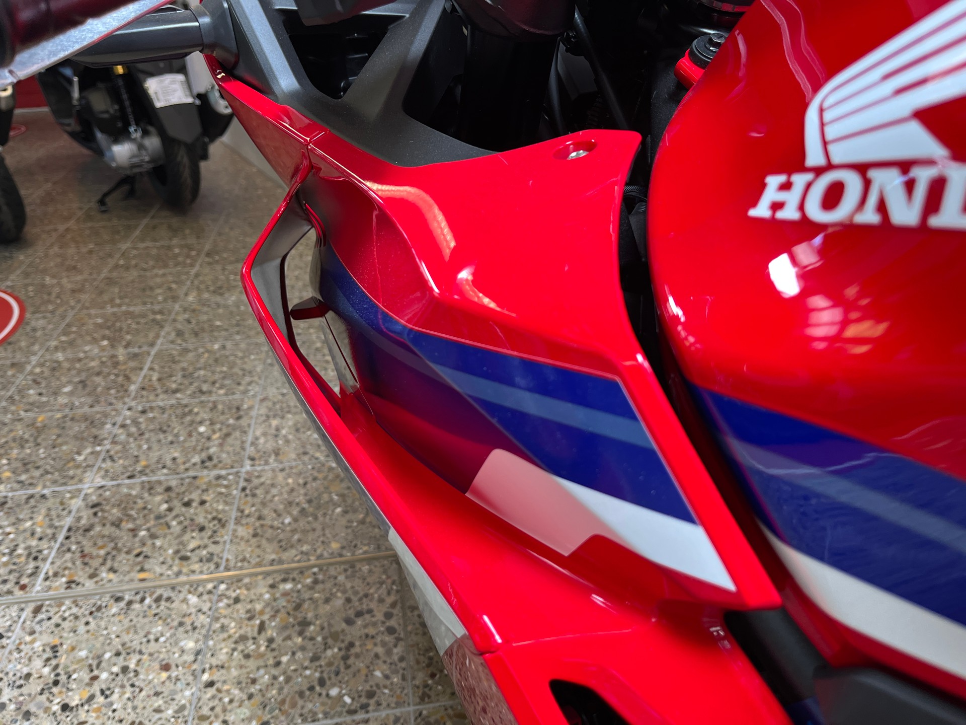 HONDA CBR 500 R e-clutch (35kW)-image-7