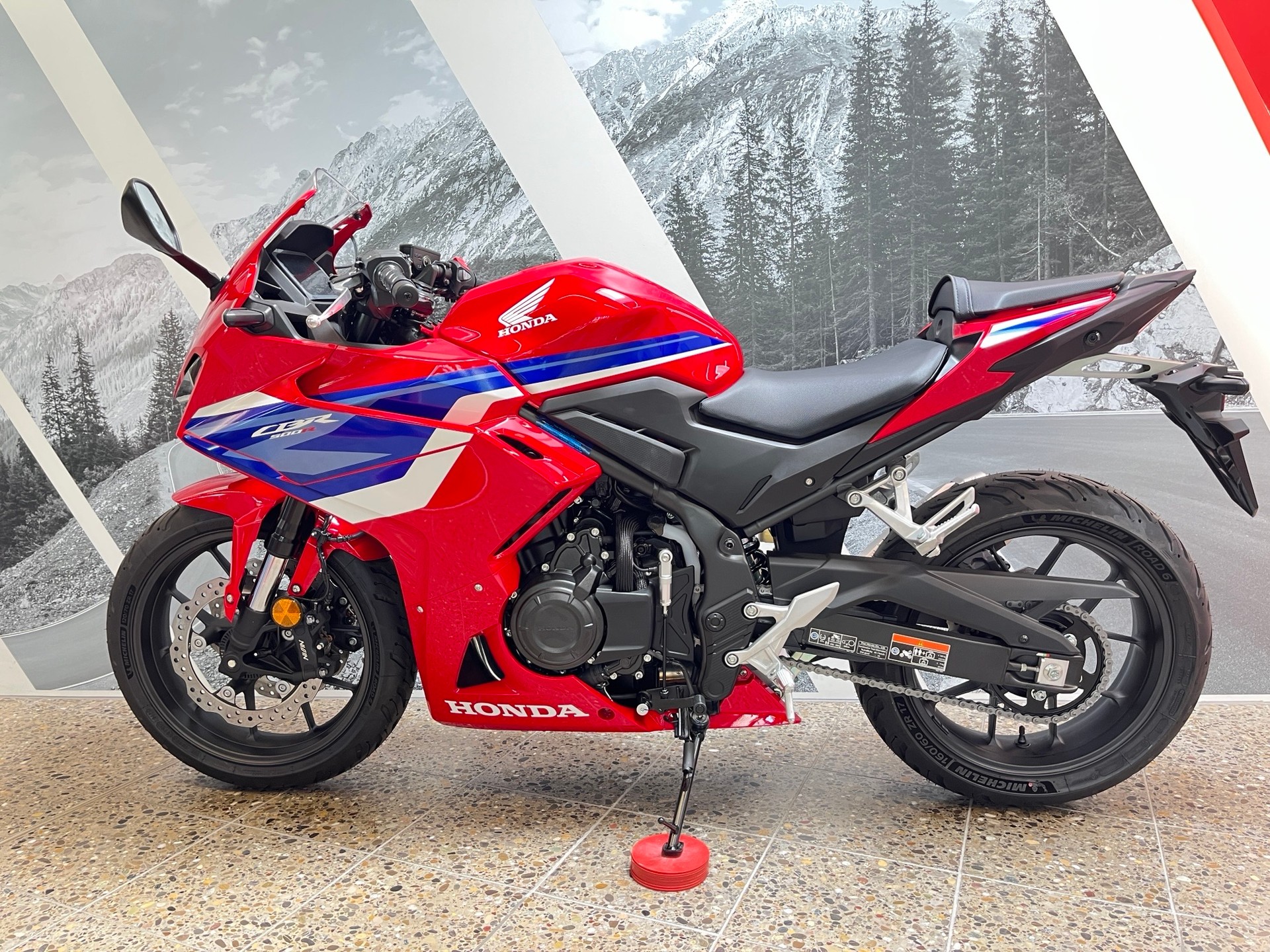 HONDA CBR 500 R e-clutch (35kW)-showroom-element-1