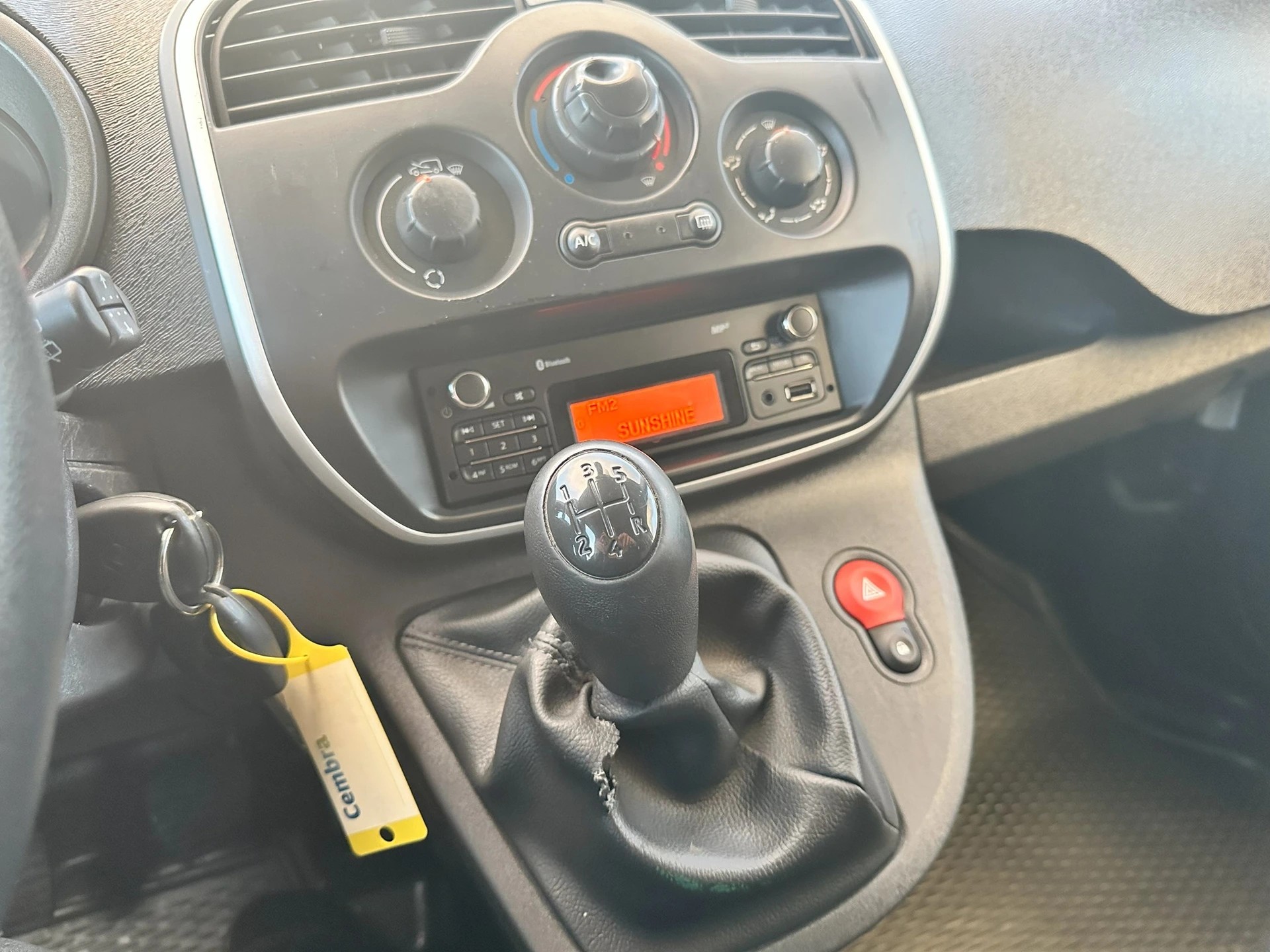RENAULT Kangoo Medium dCi 90 ENERGY Business*Nutzlast 745 Kg**-image-13
