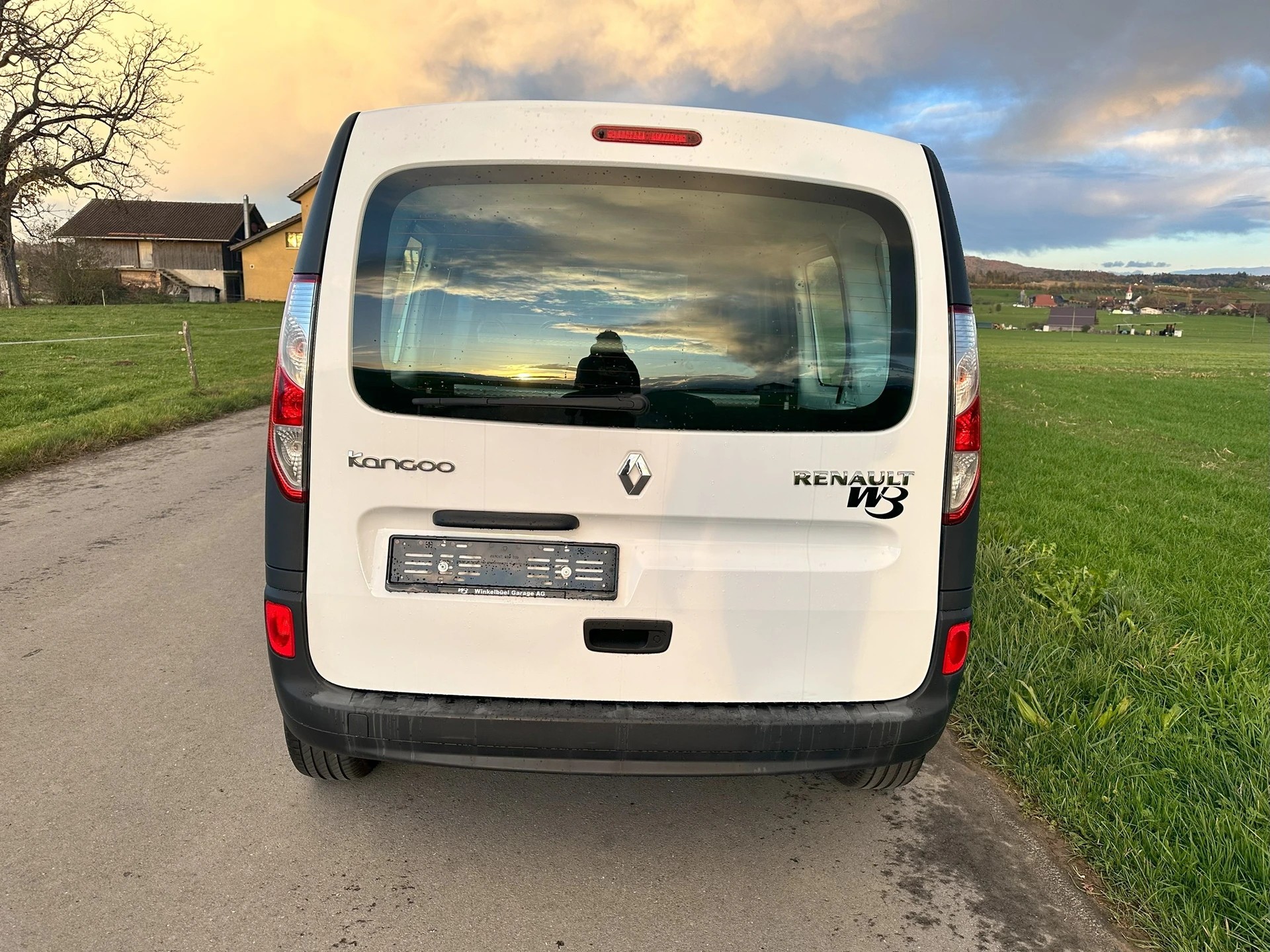 RENAULT Kangoo Medium dCi 90 ENERGY Business*Nutzlast 745 Kg**-image-3