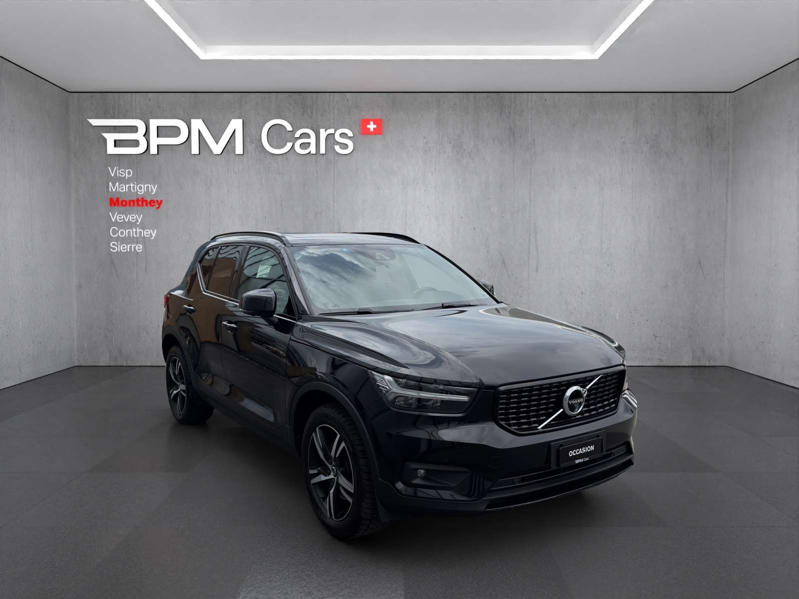 VOLVO XC40 T4 AWD R-Design Geartronic-showroom-element-2