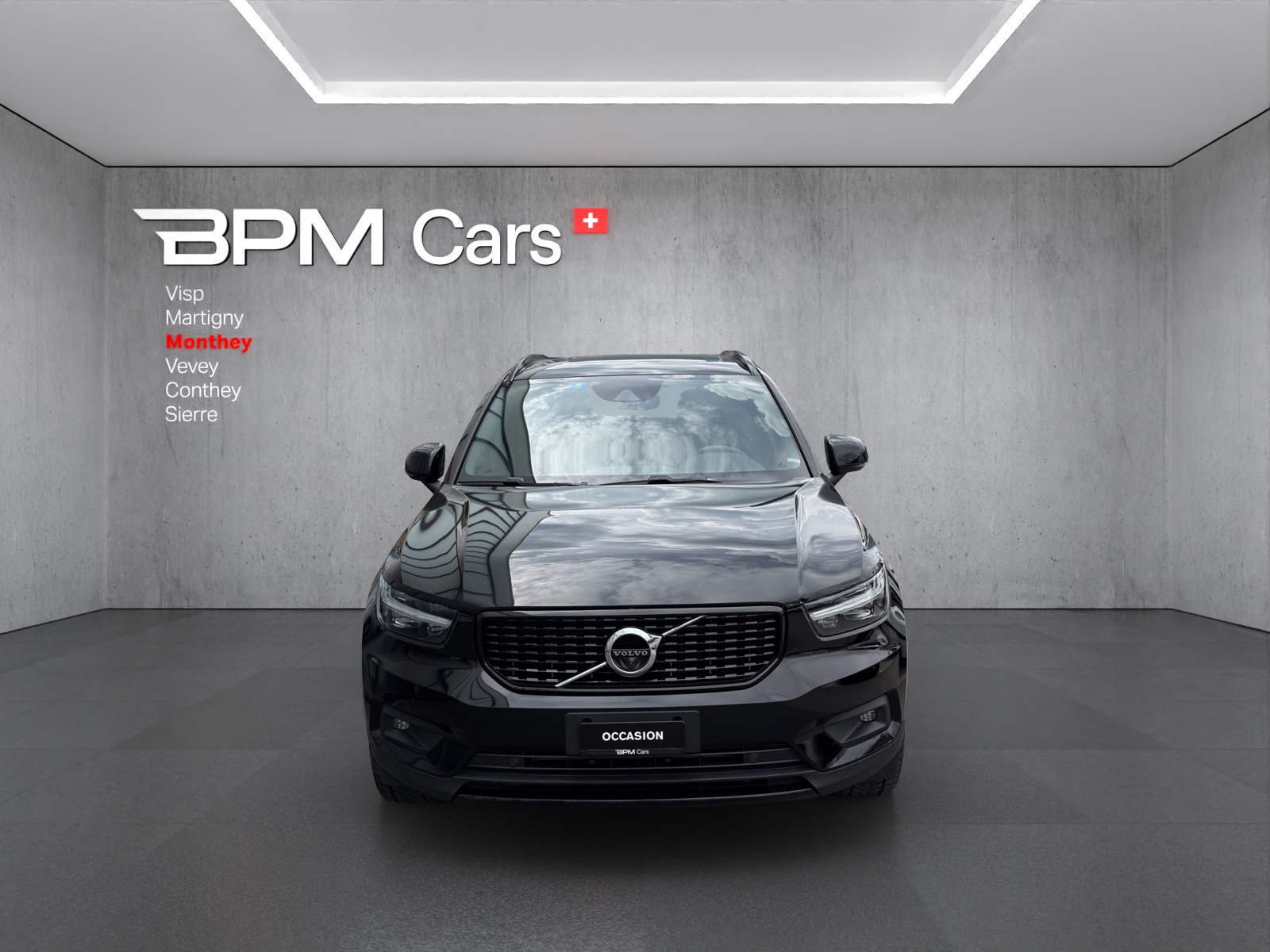 VOLVO XC40 T4 AWD R-Design Geartronic-showroom-element-1