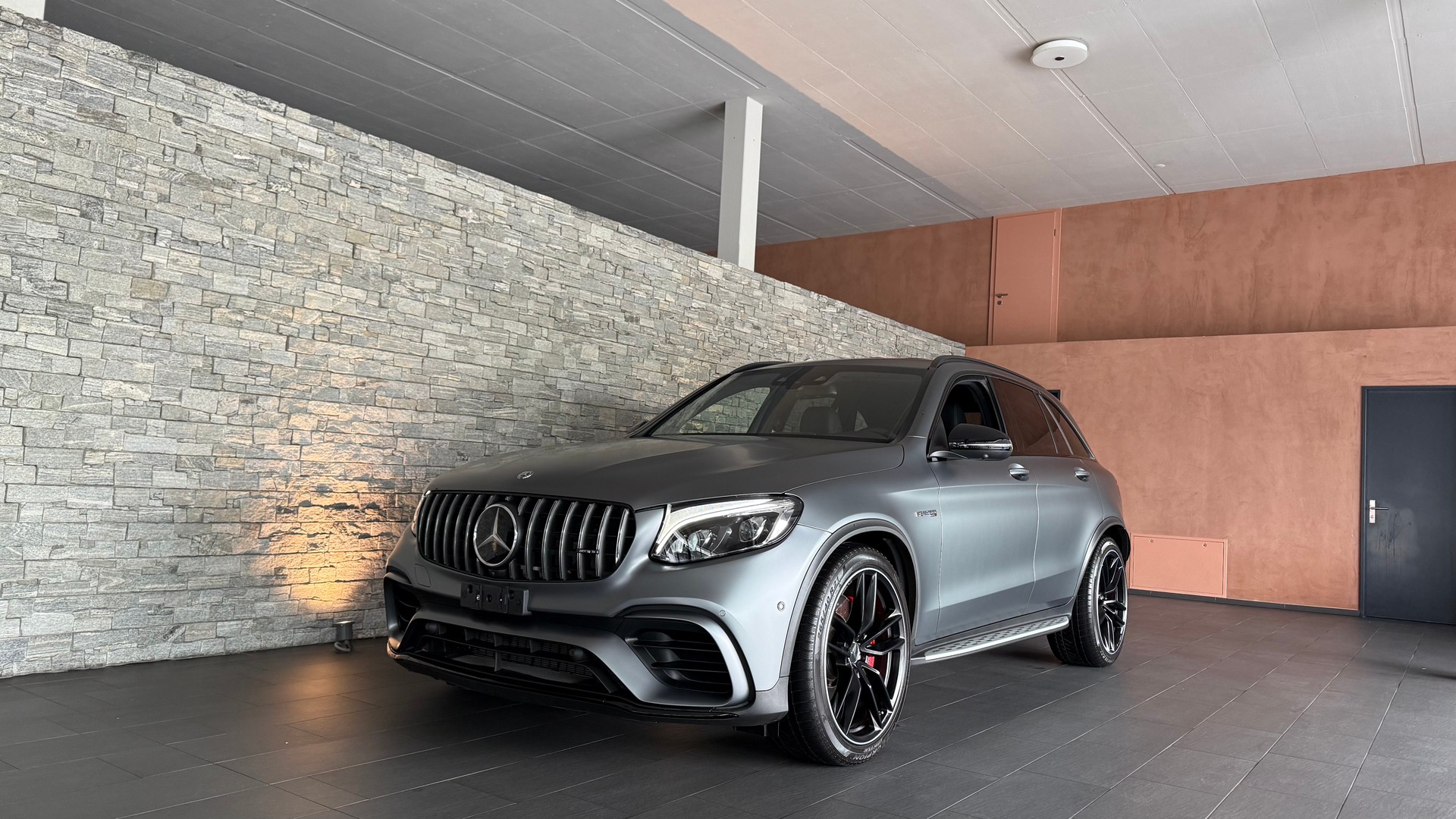 MERCEDES-BENZ GLC 63 S AMG 4Matic+ 9G-Tronic-image-1