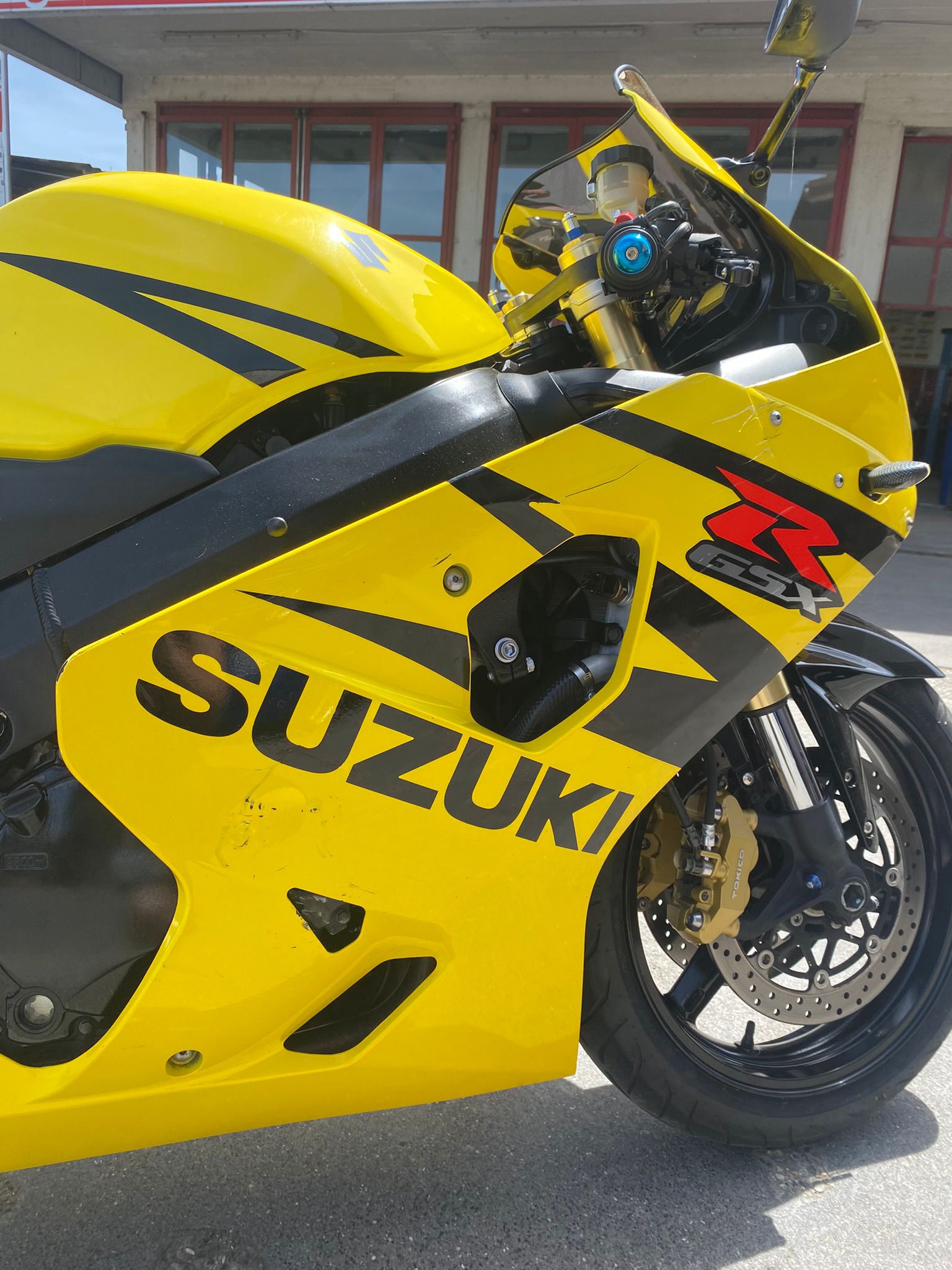 SUZUKI GSX-R 600 U K4/K5 (25kW)-image-5