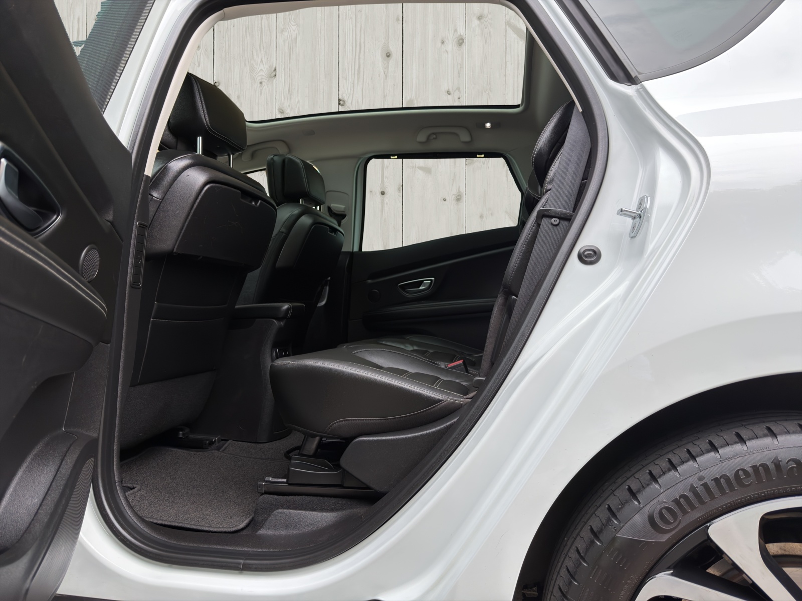 RENAULT Scénic 1.6 dCi Bose EDC-image-13