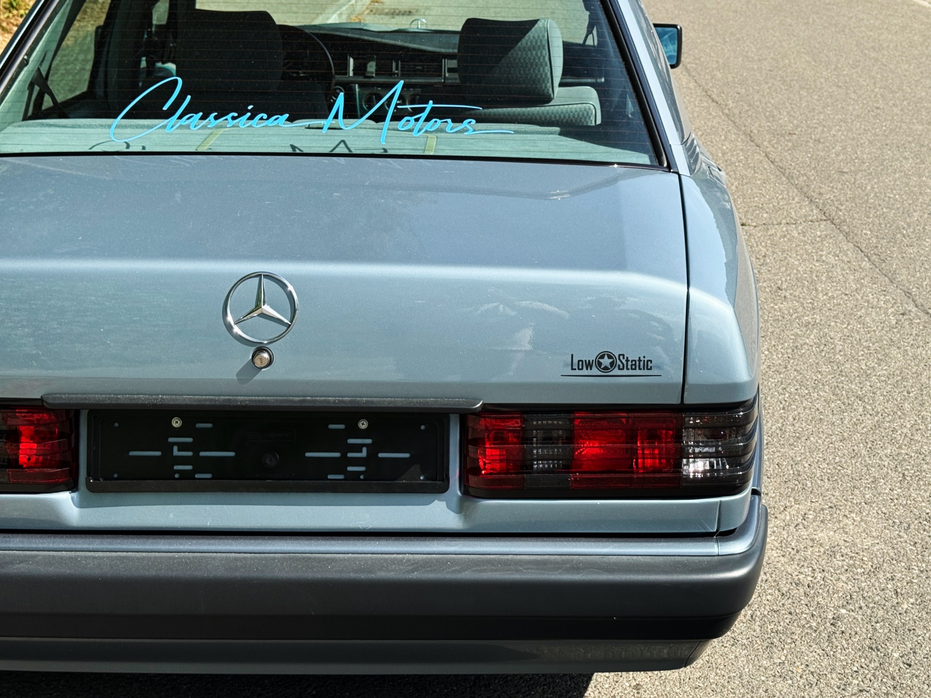 MERCEDES-BENZ 190 E 2.0-image-9
