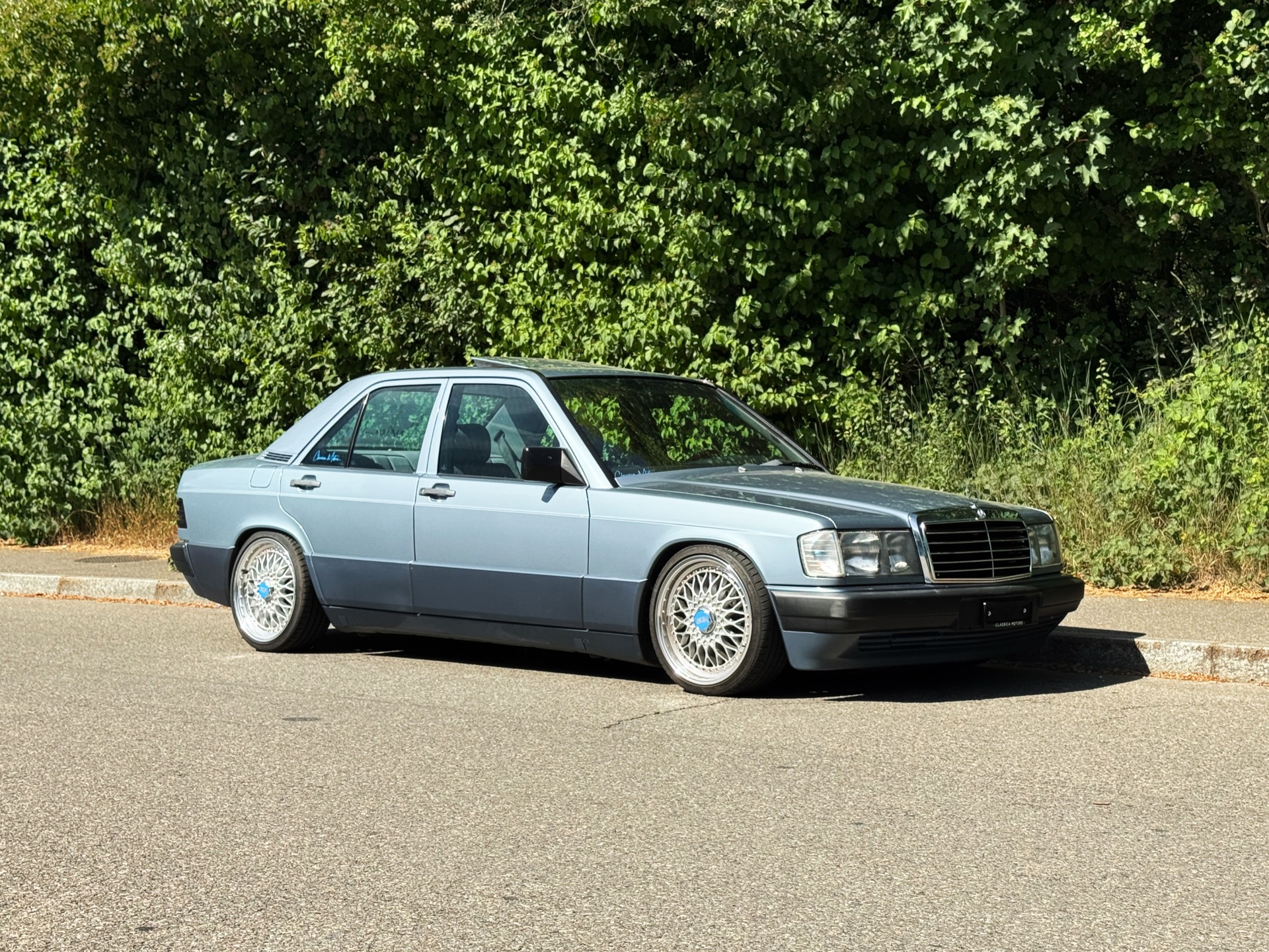 MERCEDES-BENZ 190 E 2.0-image-6