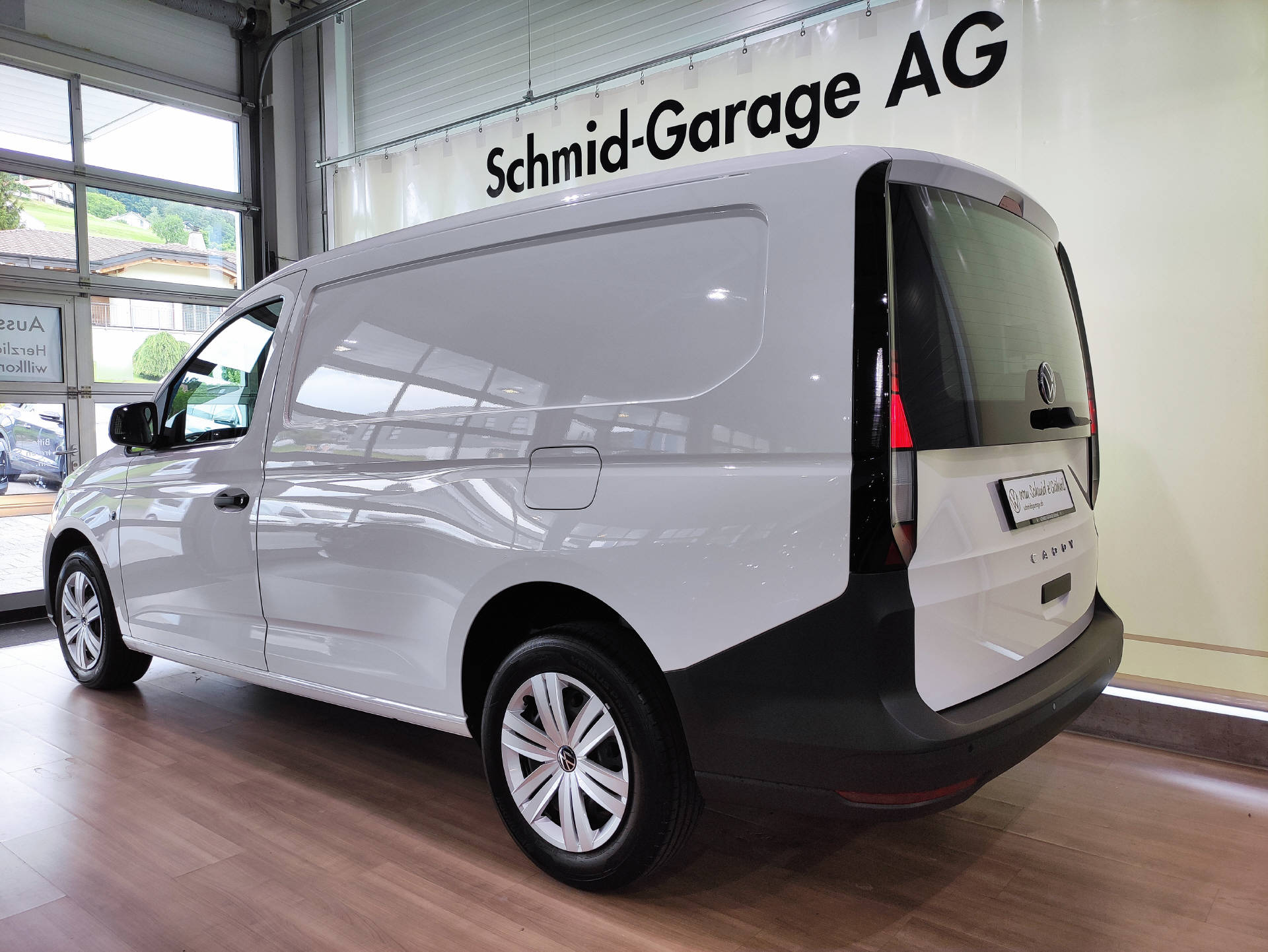 VW Caddy Maxi Kaw. 2.0 TDI 122 BlueMT DSG-image-11