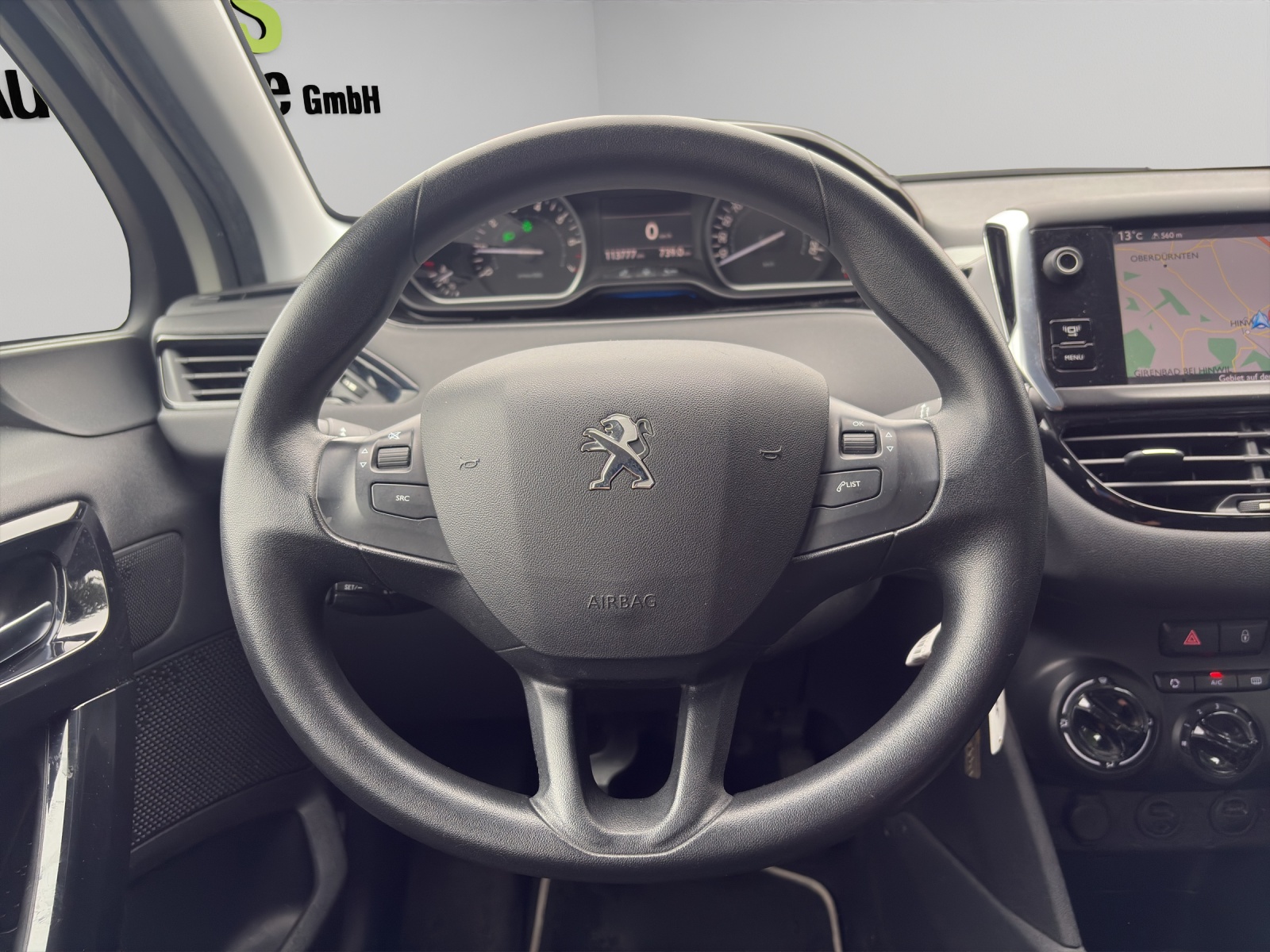 PEUGEOT 208 1.2 VTI Active-image-15