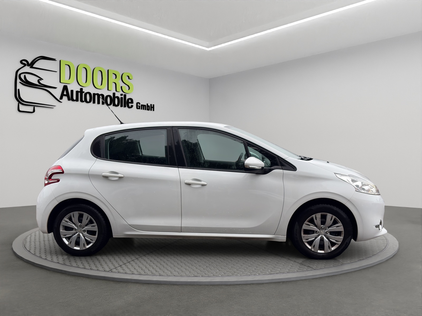 PEUGEOT 208 1.2 VTI Active-image-7
