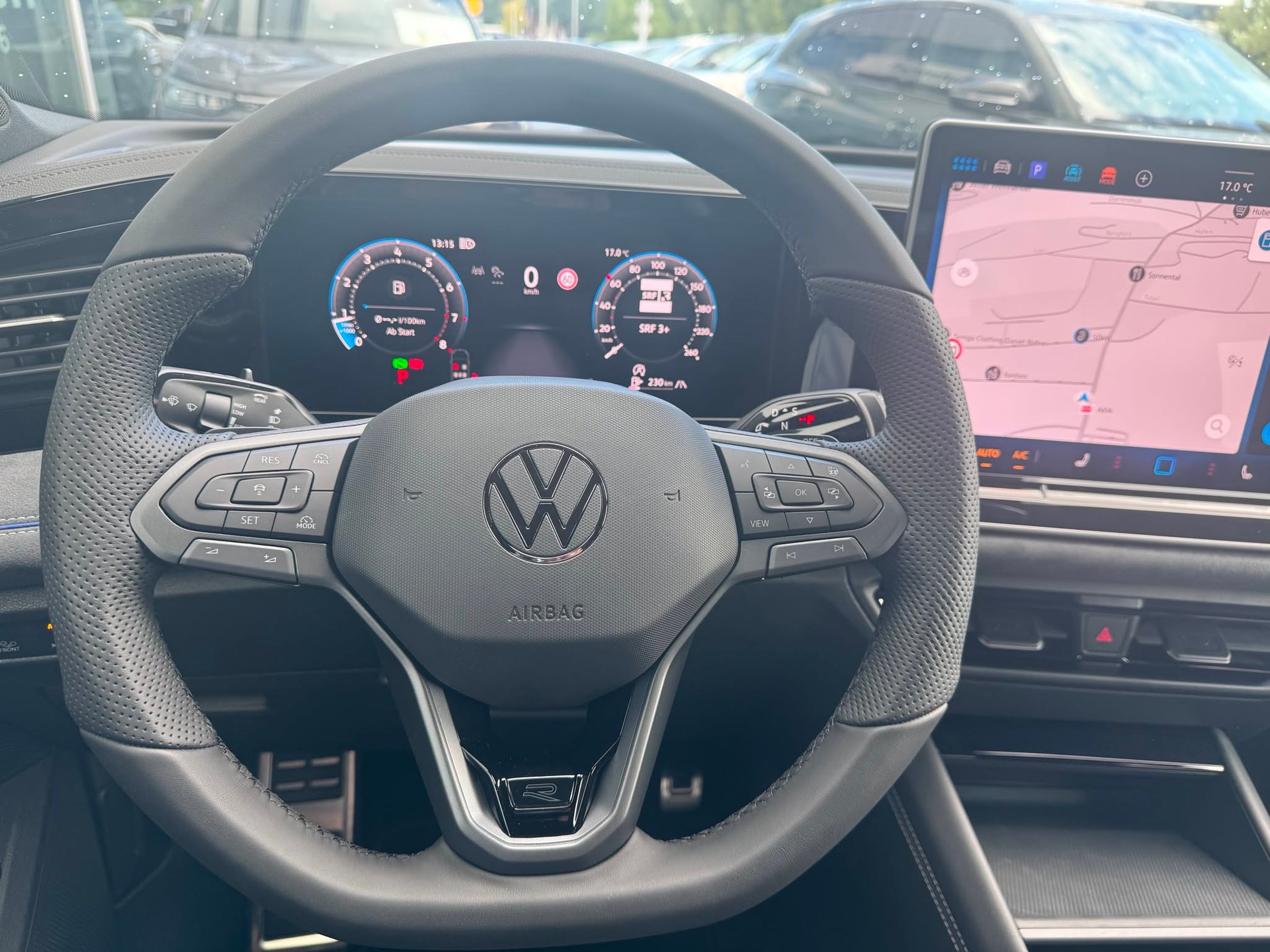VW Tiguan 2.0 TSI DSG R-Line United 4Motion-image-11