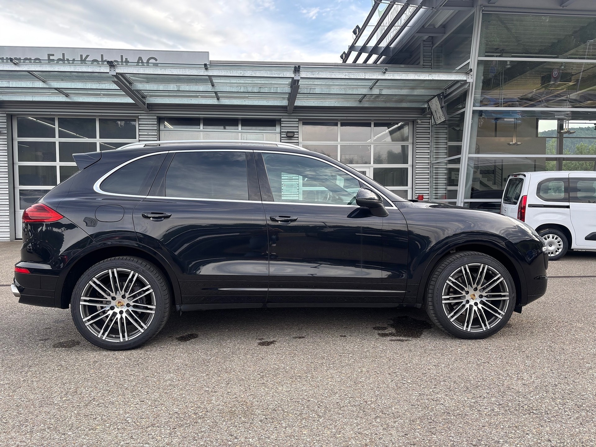 PORSCHE Cayenne Diesel-image-5