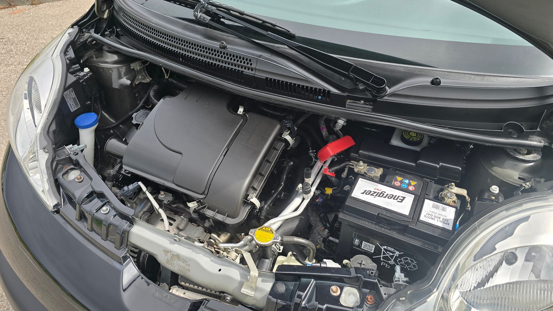 PEUGEOT 107 1.0 Black&Silver Edition 2-Tronic-image-14