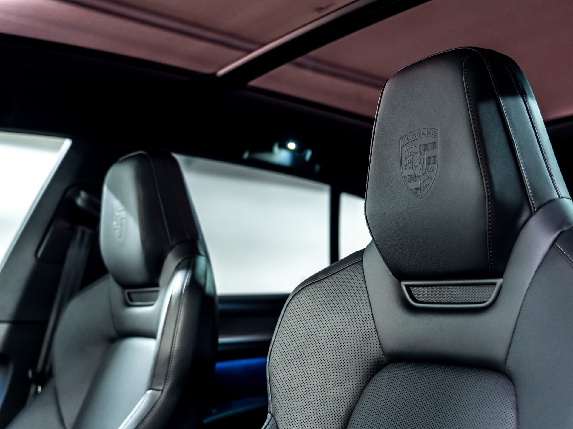PORSCHE Cayenne S Electric 113 kWh-image-21