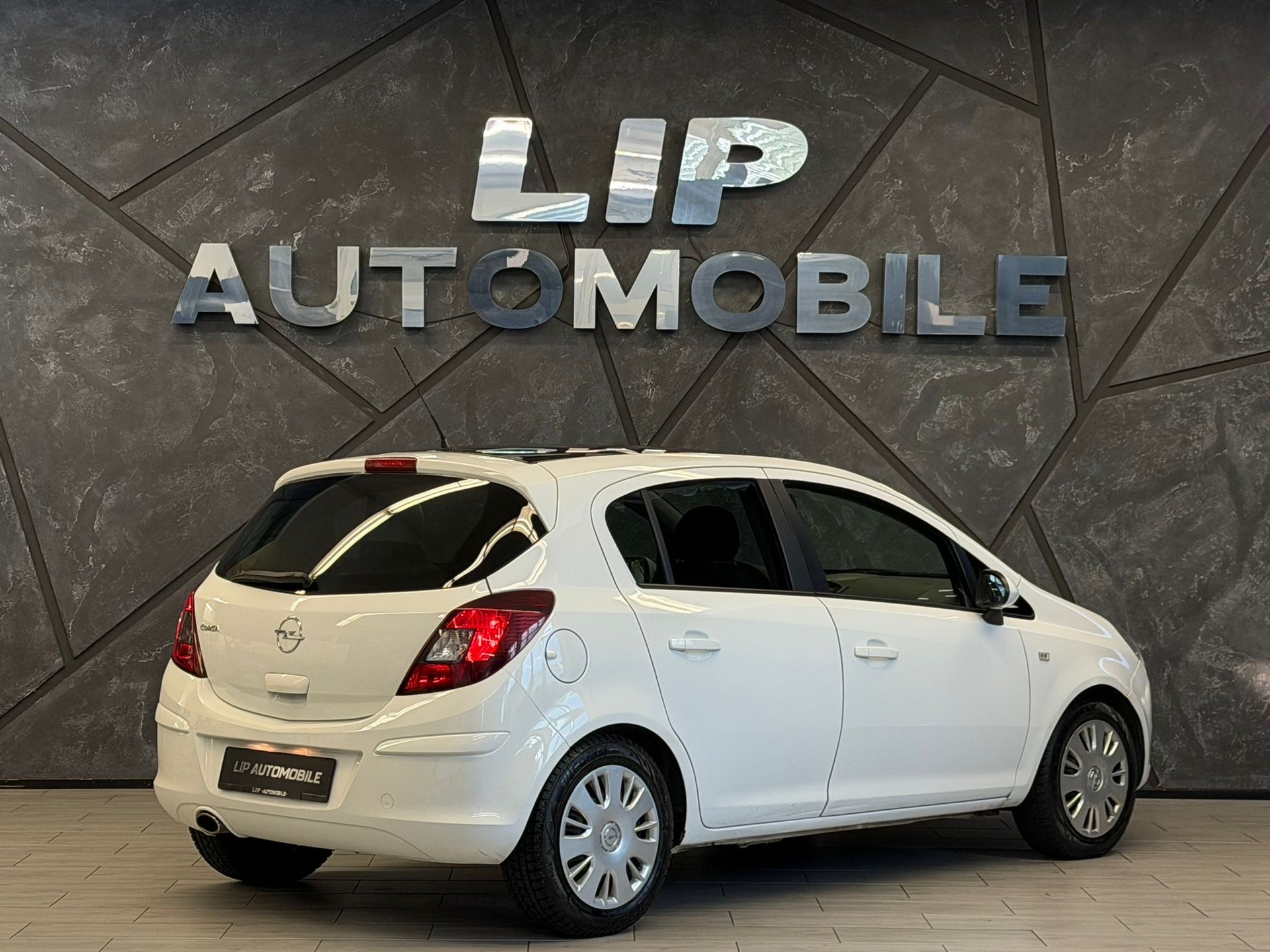 OPEL Corsa 1.4 TP Color Edition-image-5