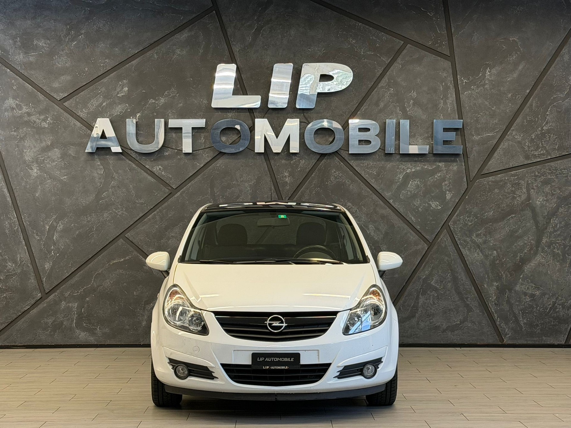 OPEL Corsa 1.4 TP Color Edition-image-1