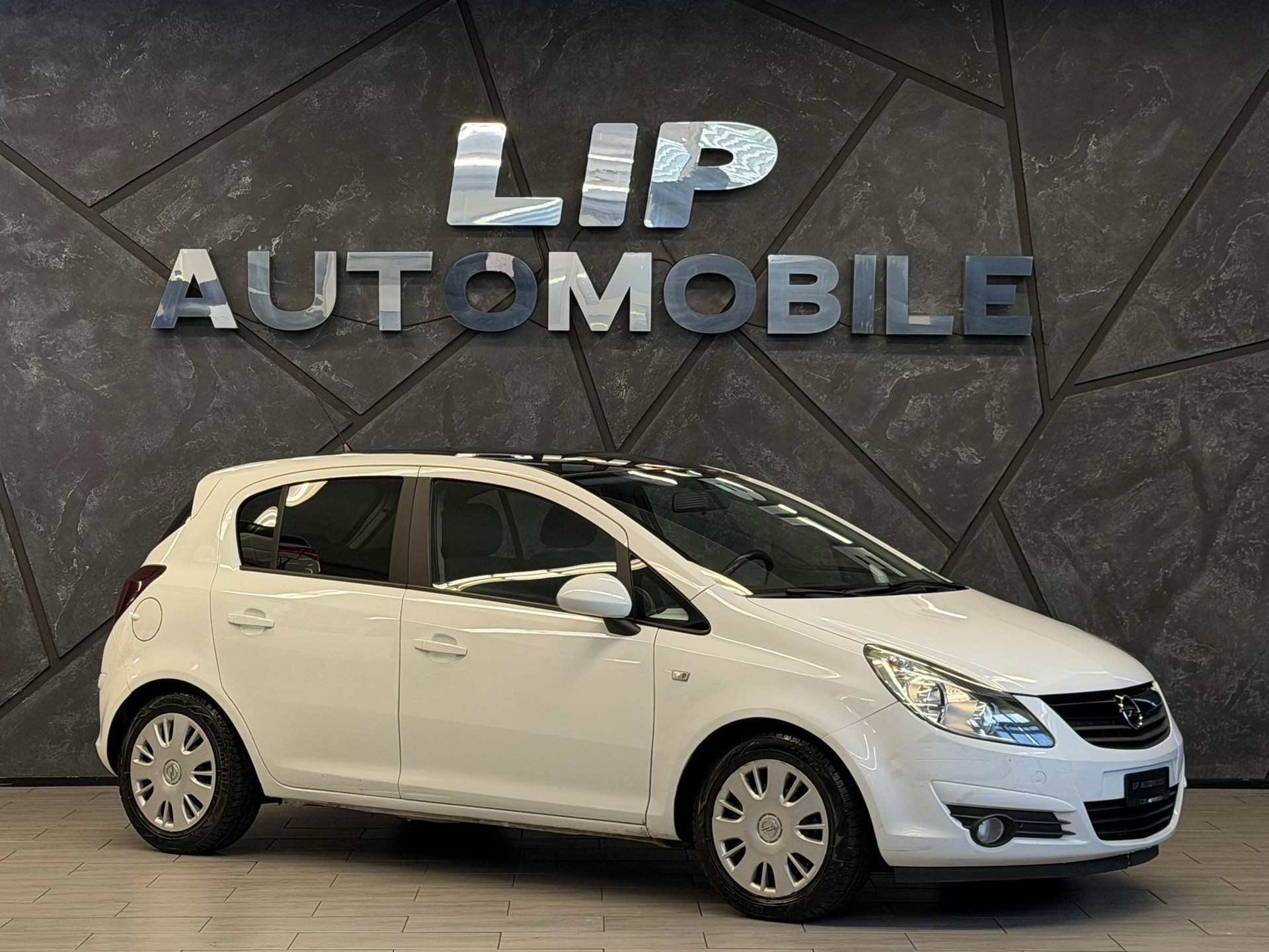 OPEL Corsa 1.4 TP Color Edition-image-2