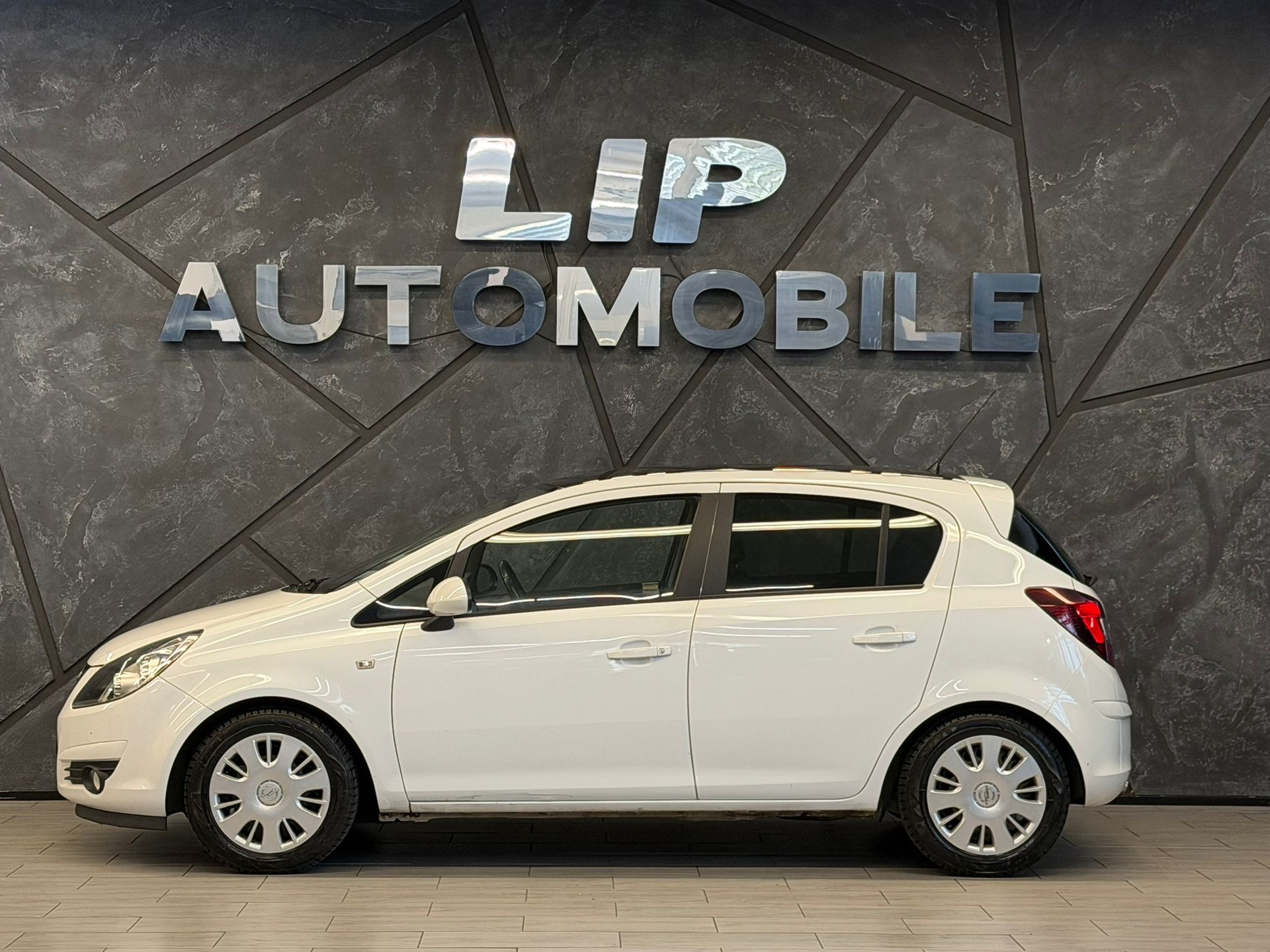 OPEL Corsa 1.4 TP Color Edition-image-4