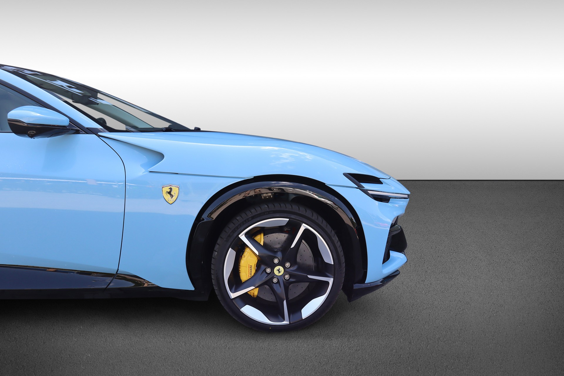 FERRARI Purosangue 6.5 V12-image-9