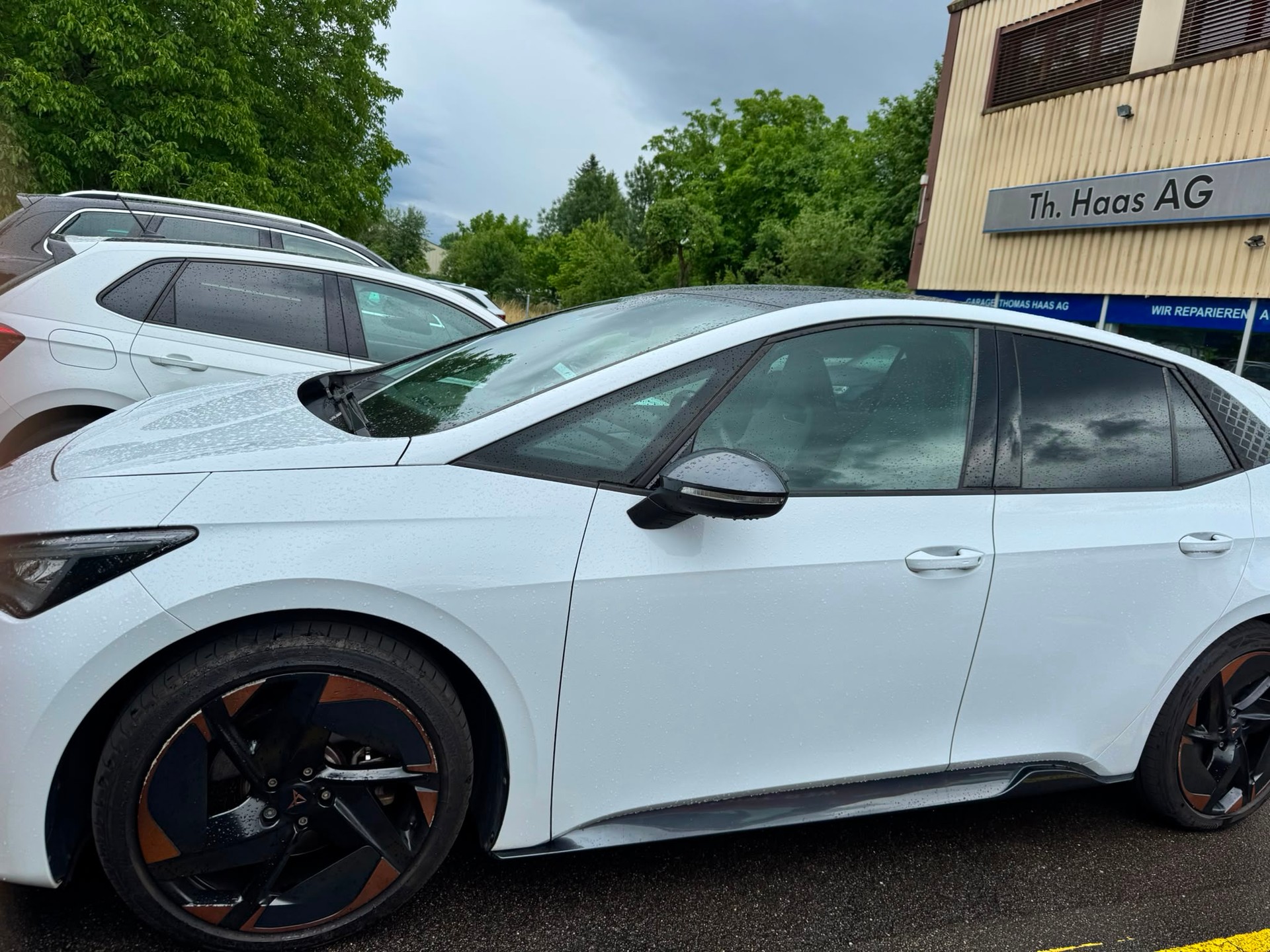 CUPRA Electric-image-2